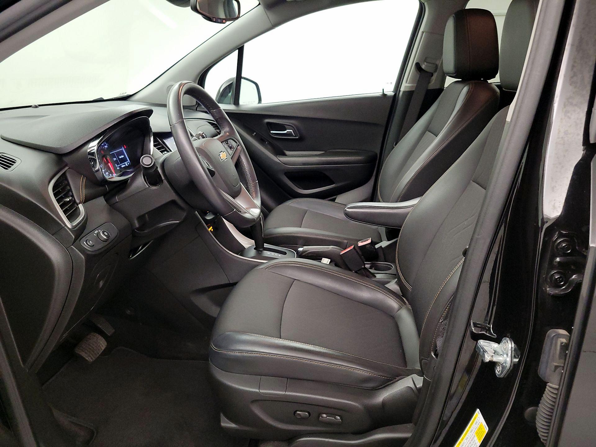 Thumbnail: 2022 Chevrolet Trax - 11