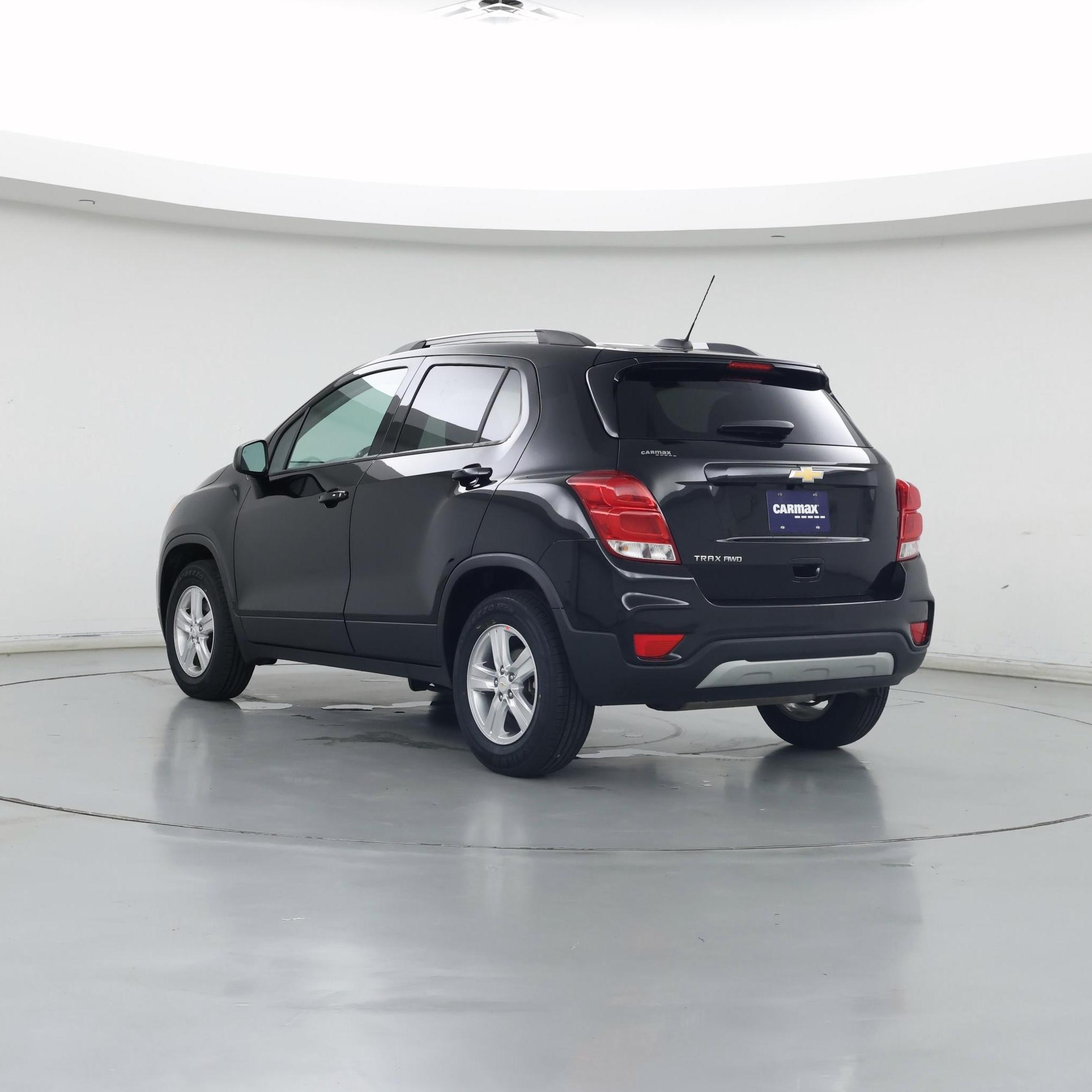 Thumbnail: 2022 Chevrolet Trax - 2