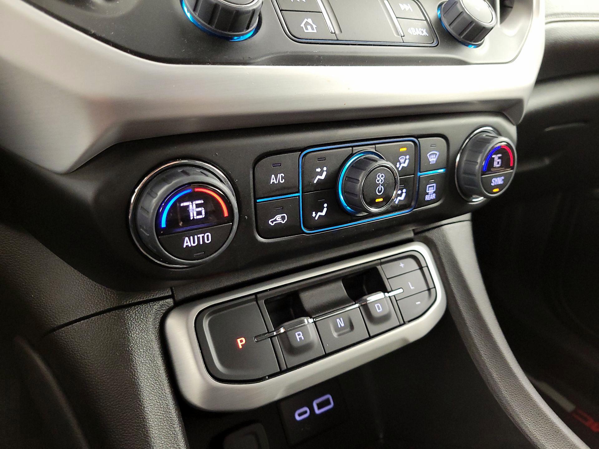 Thumbnail: 2023 GMC Acadia - 16