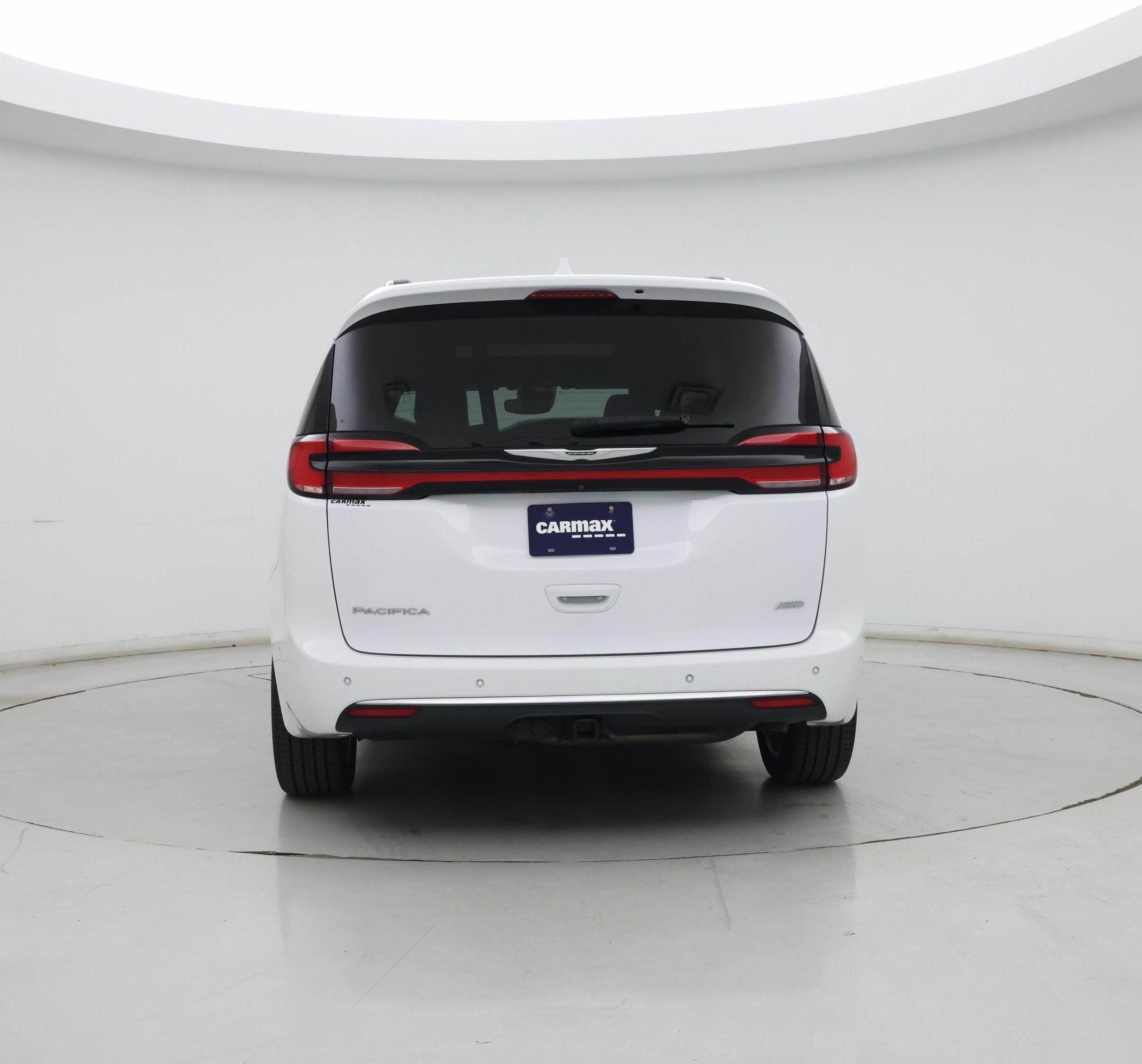 Thumbnail: 2022 Chrysler Pacifica - 6