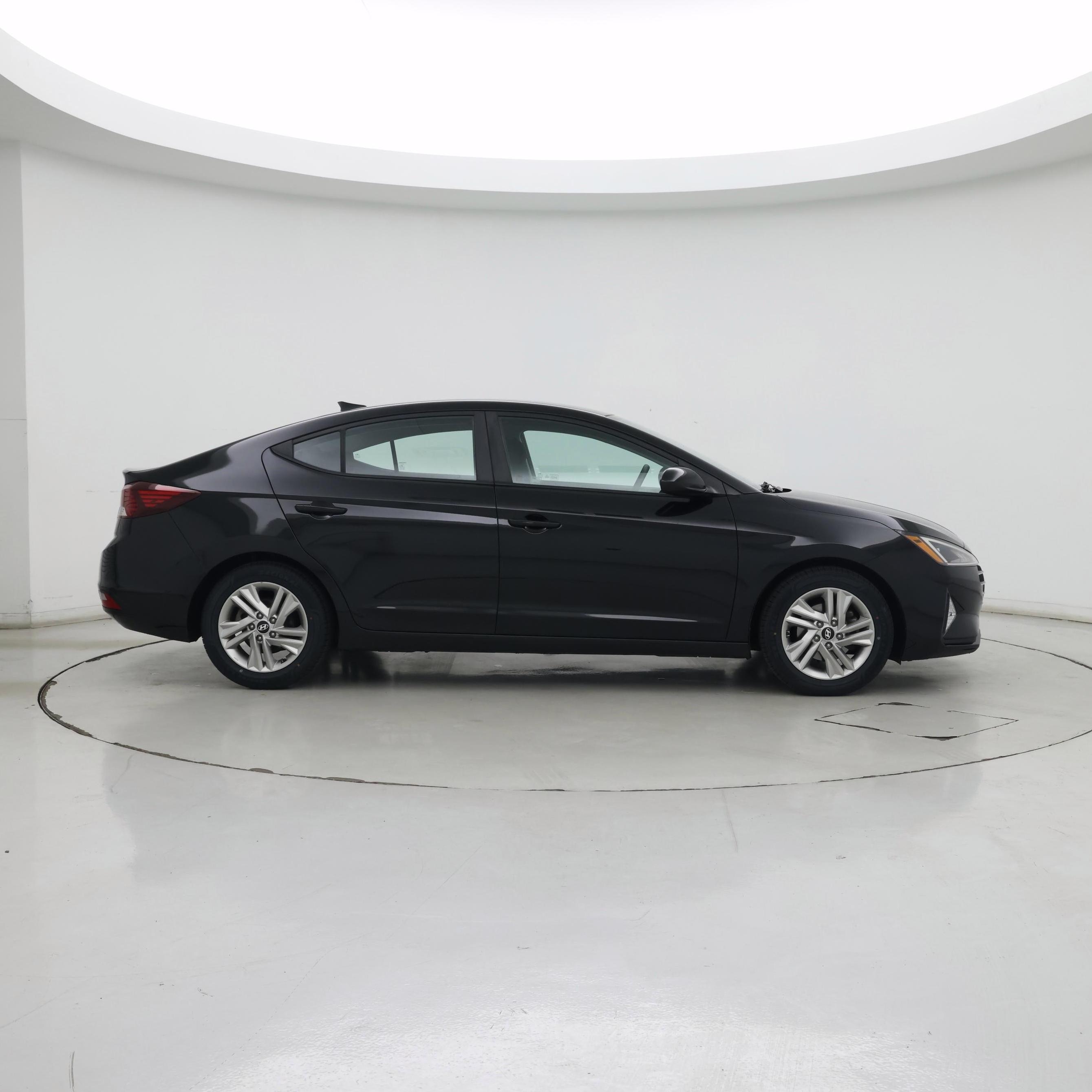 Thumbnail: 2019 Hyundai Elantra - 7