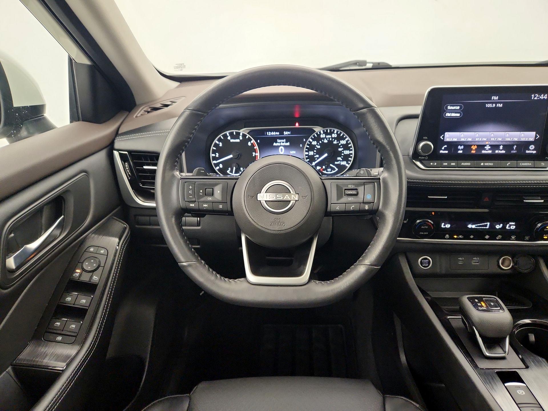 Thumbnail: 2022 Nissan Rogue - 10