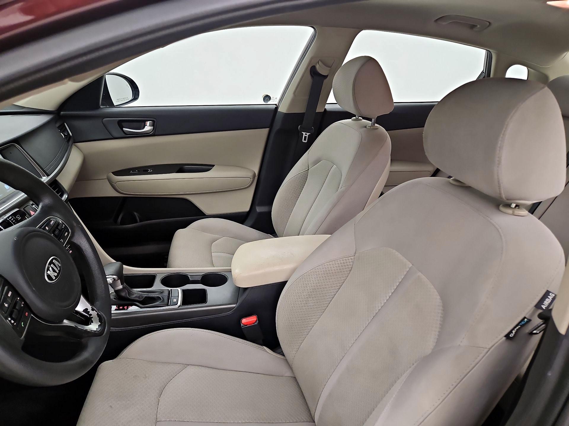 Thumbnail: 2018 Kia Optima - 11