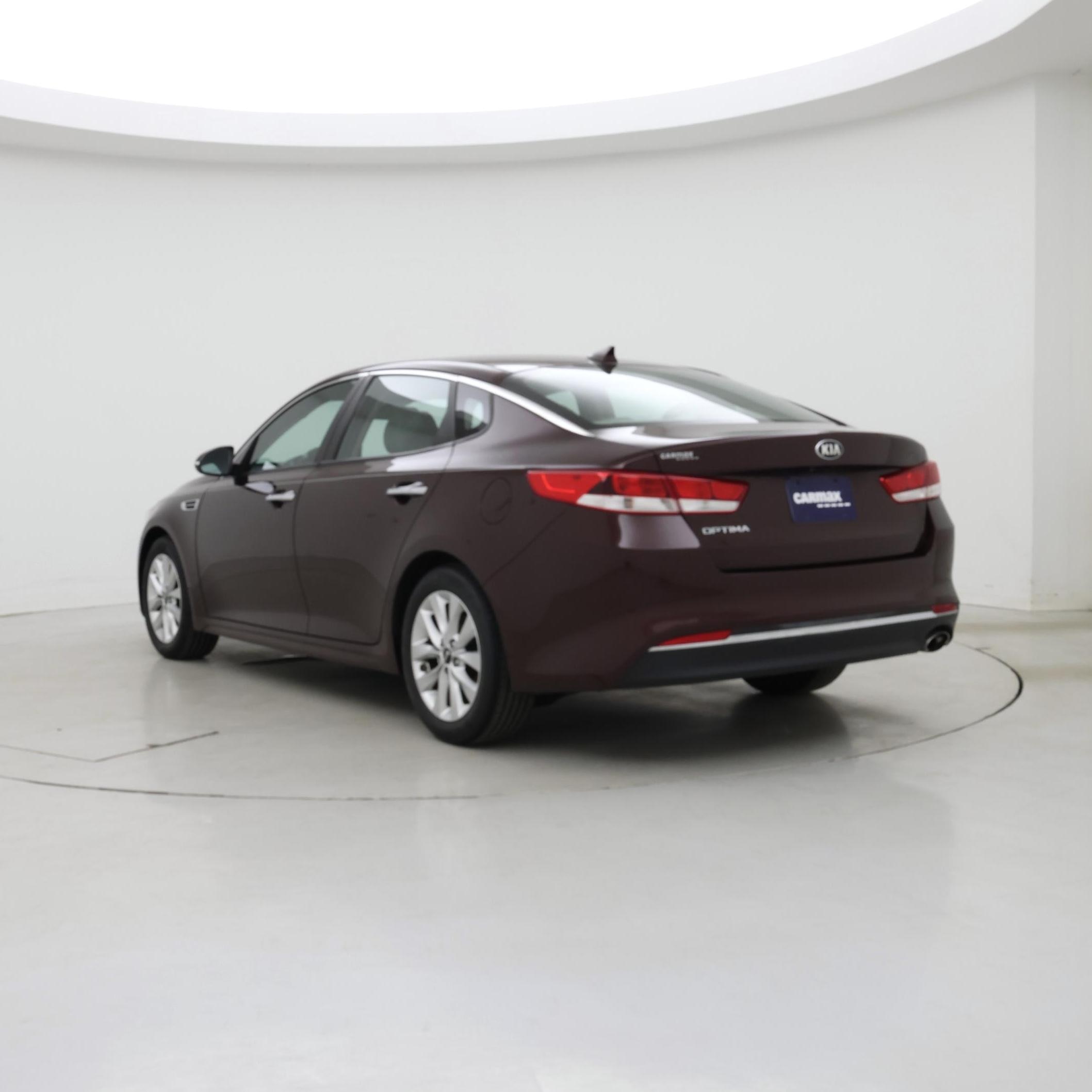 Thumbnail: 2018 Kia Optima - 2
