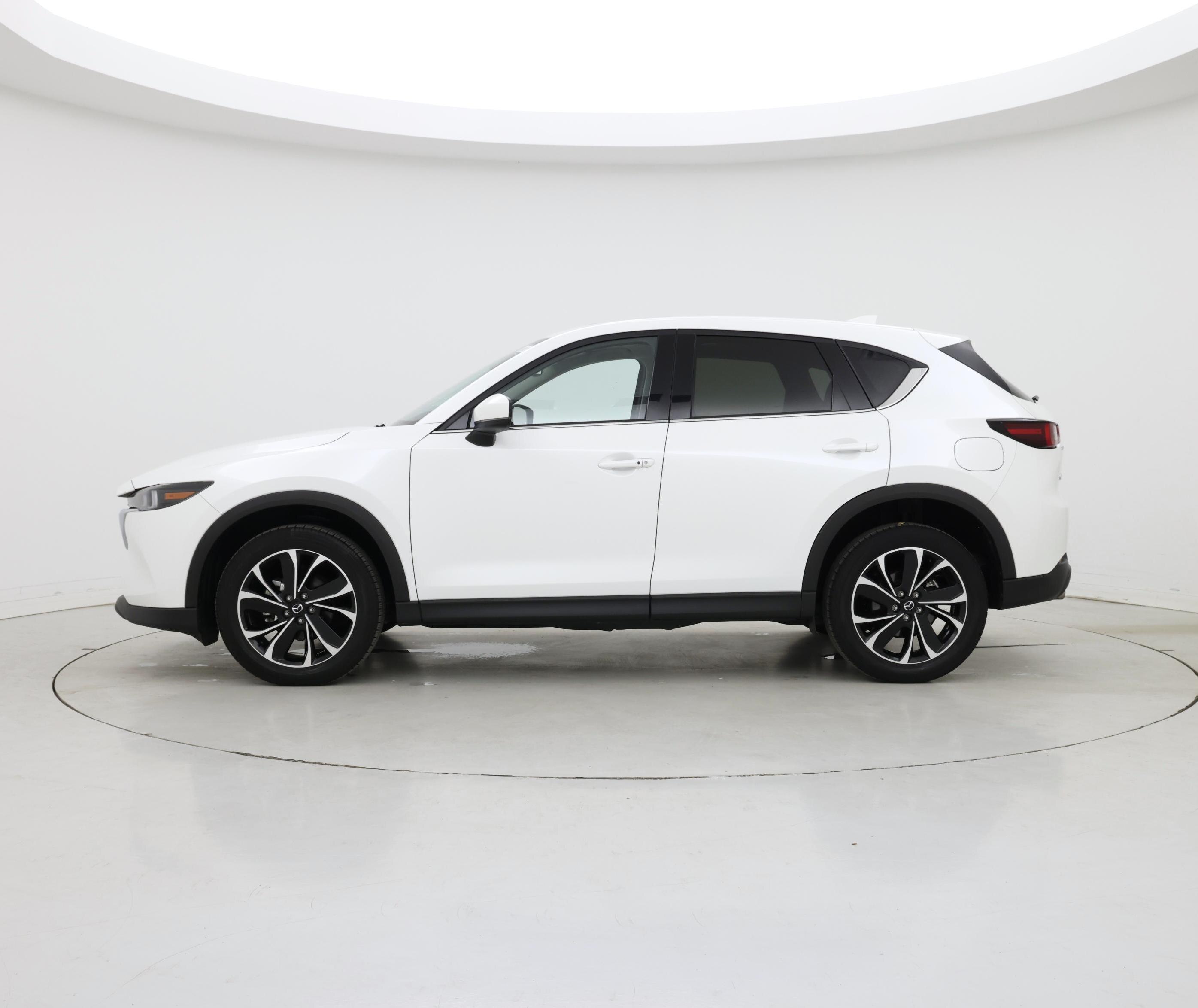 Thumbnail: 2022 Mazda CX-5 - 3