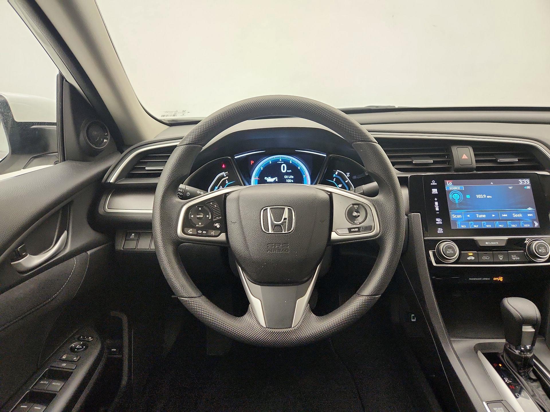 Thumbnail: 2016 Honda Civic - 10
