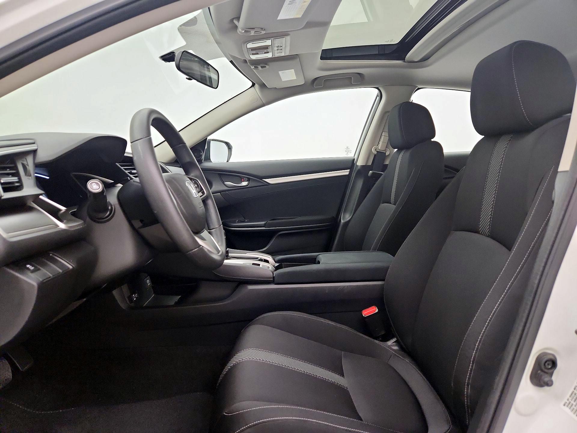Thumbnail: 2016 Honda Civic - 11