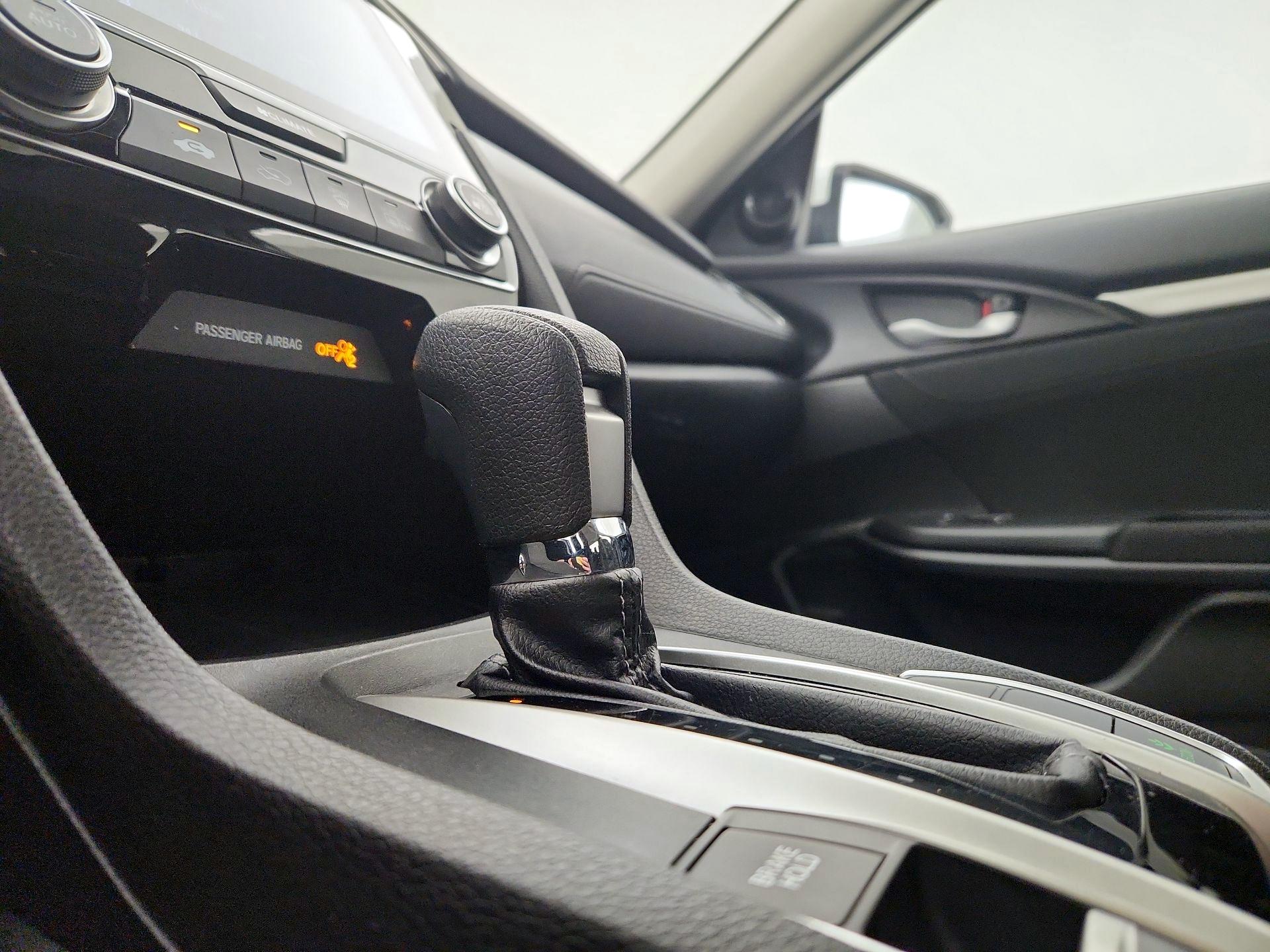 Thumbnail: 2016 Honda Civic - 17