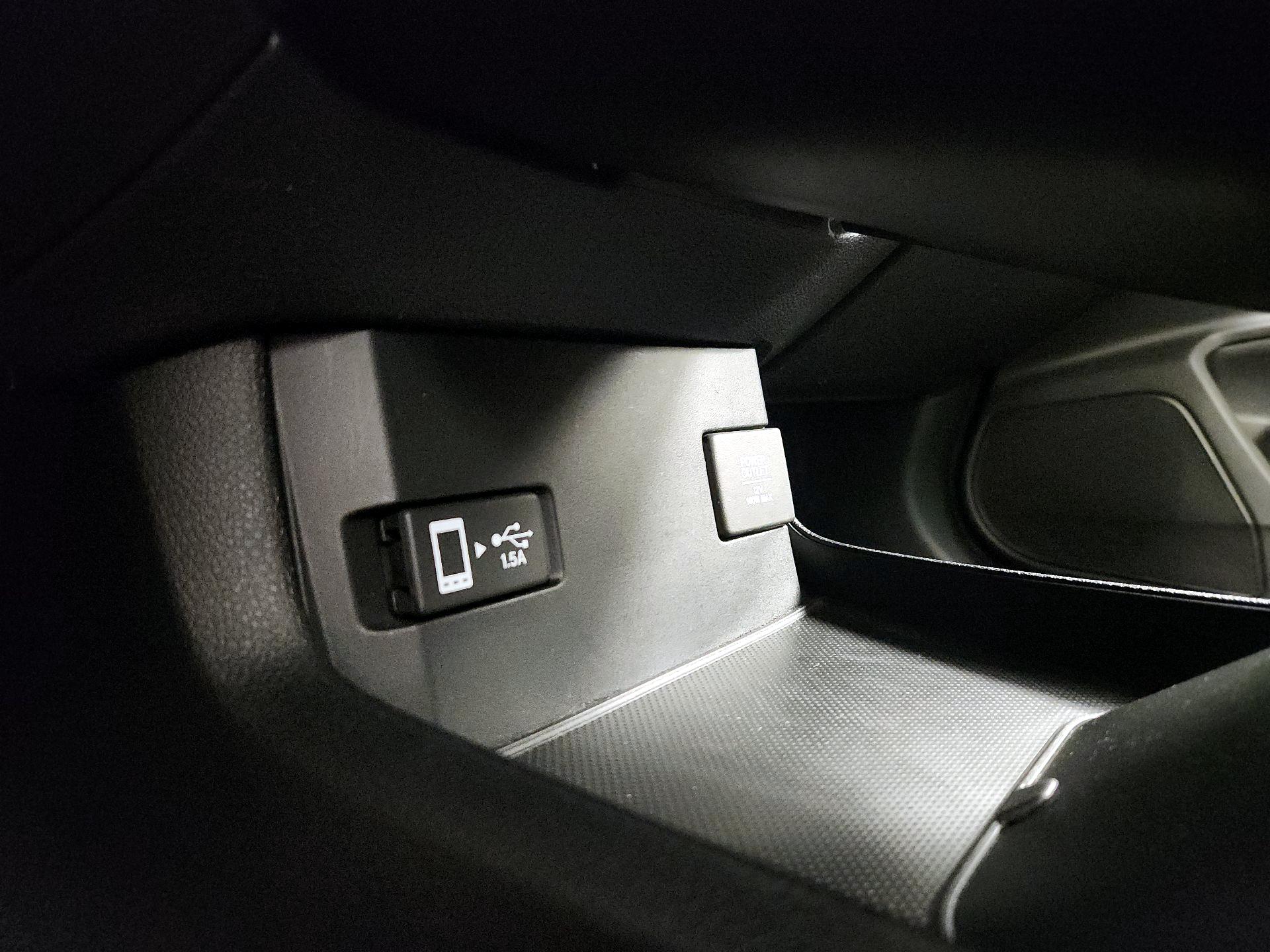 Thumbnail: 2016 Honda Civic - 18