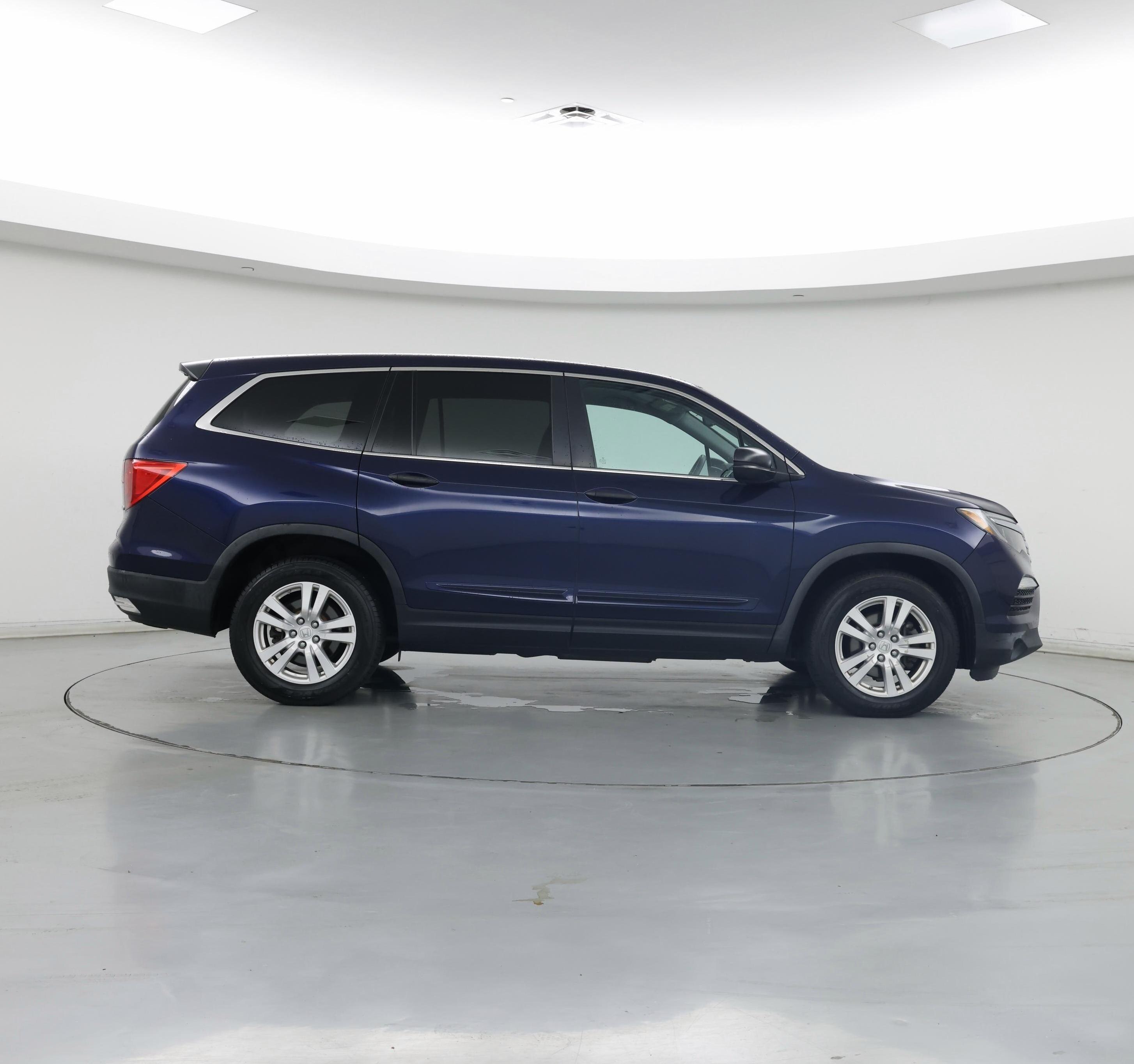 Thumbnail: 2018 Honda Pilot - 7