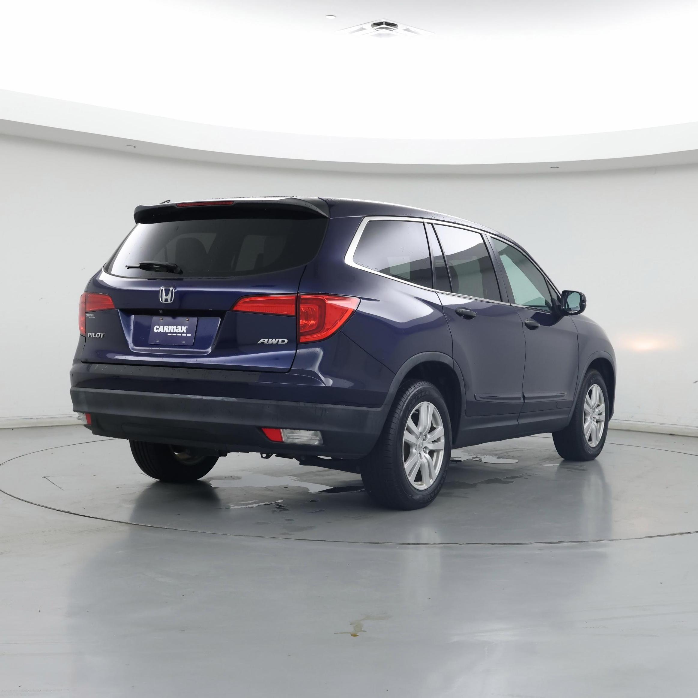 Thumbnail: 2018 Honda Pilot - 8
