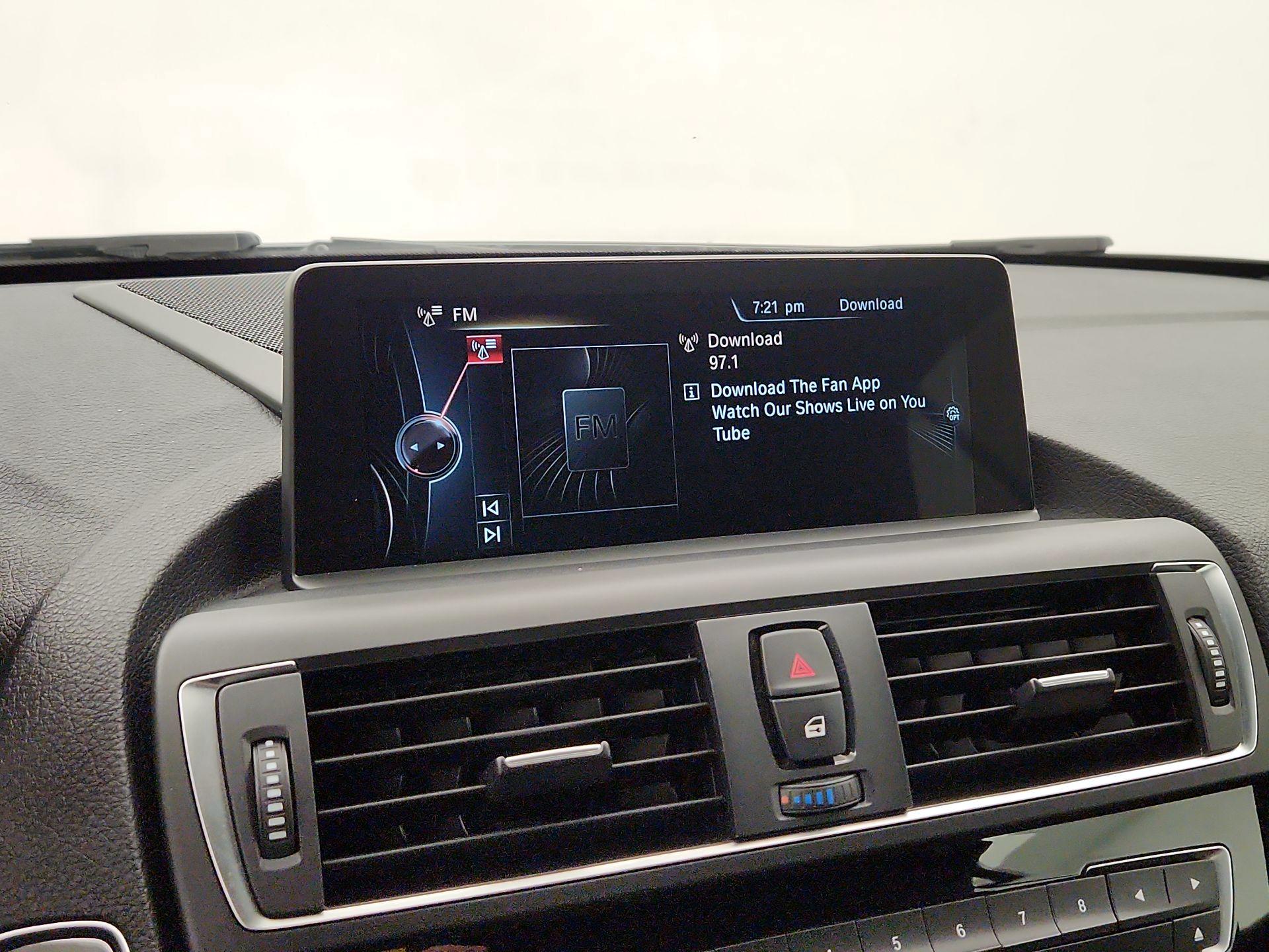 Thumbnail: 2016 BMW 2 Series - 16