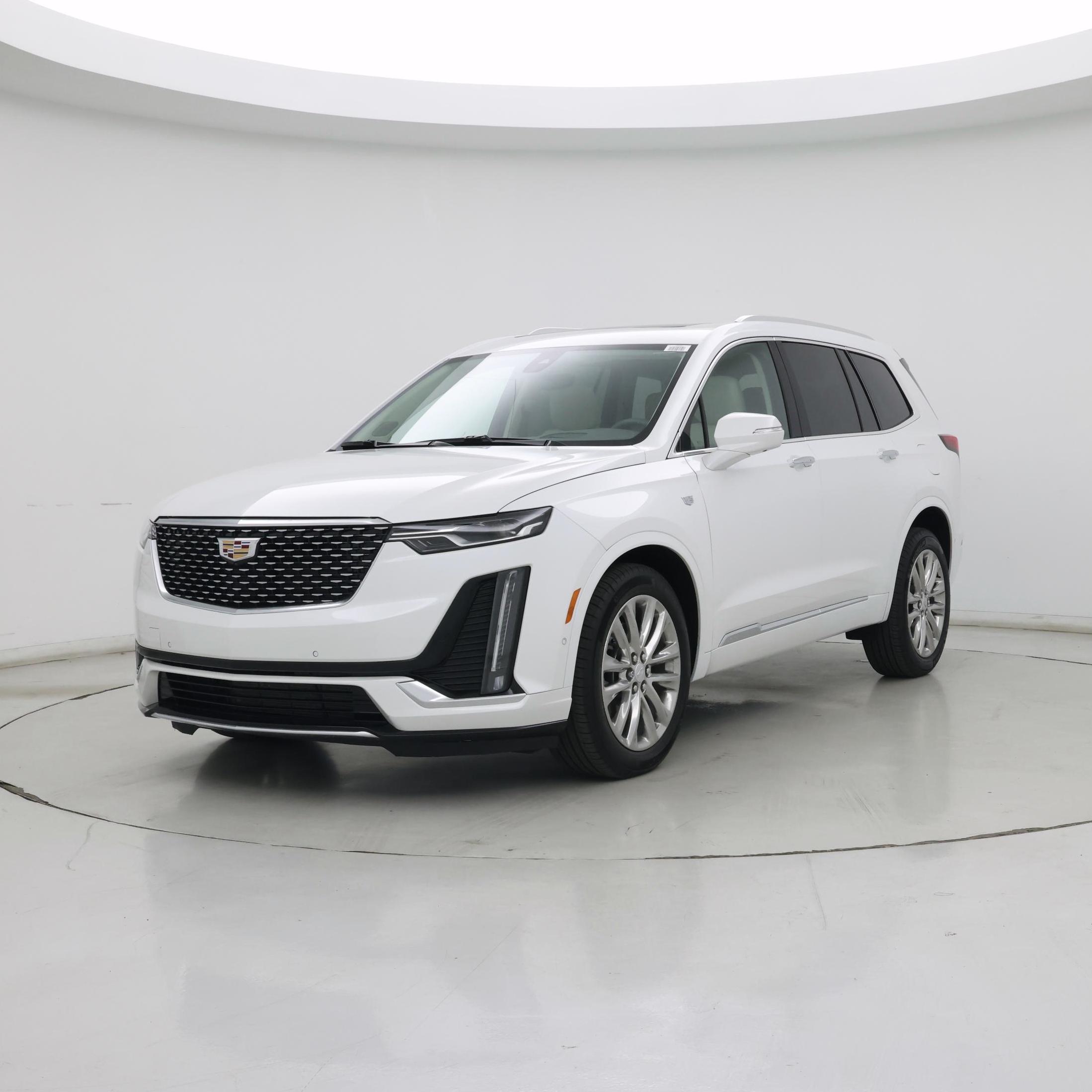 Thumbnail: 2023 Cadillac XT6 - 4