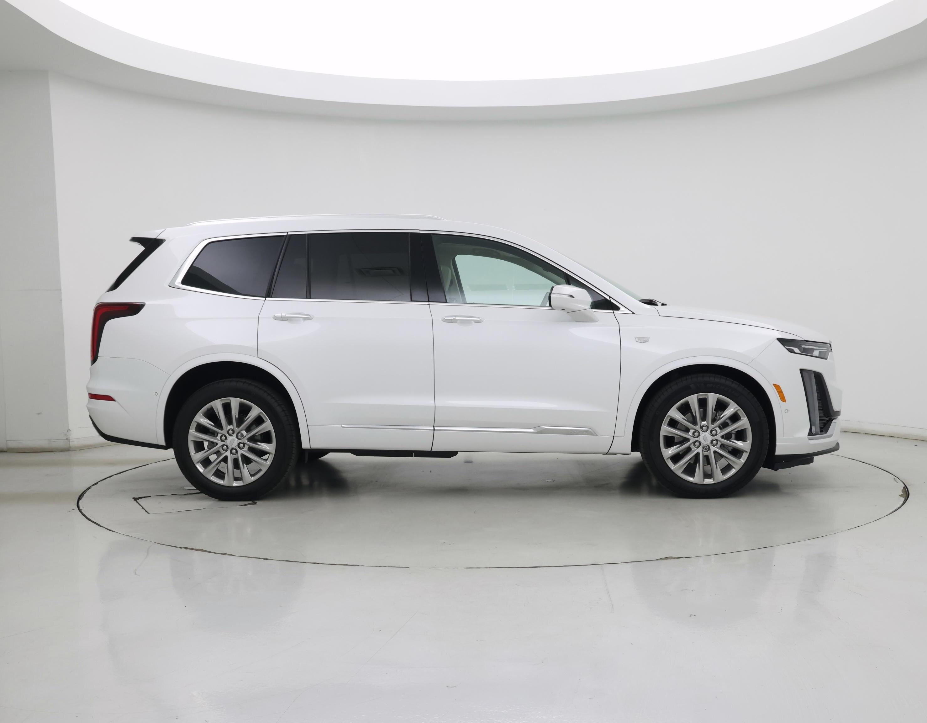 Thumbnail: 2023 Cadillac XT6 - 7