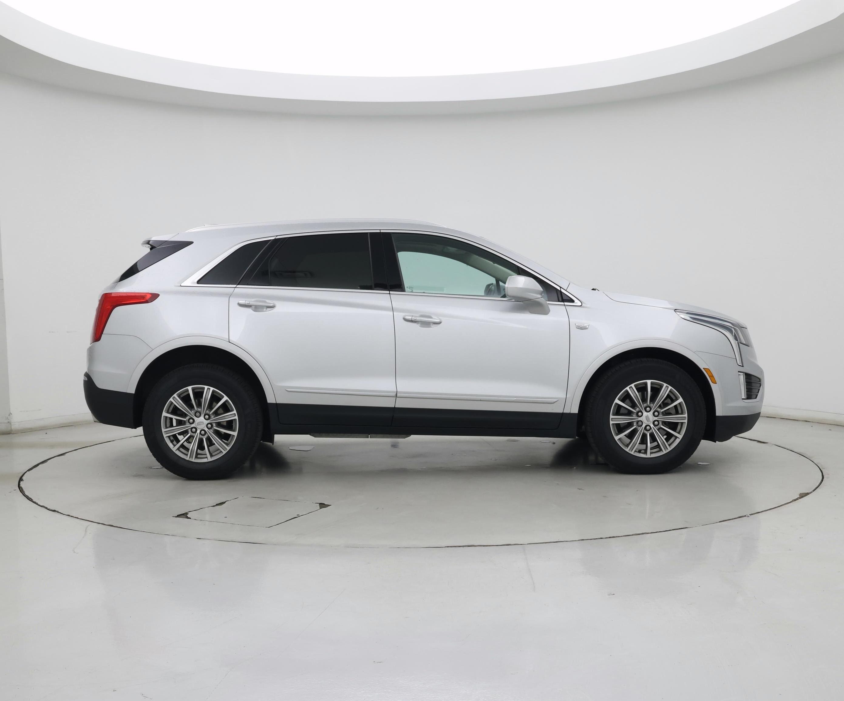 Thumbnail: 2017 Cadillac XT5 - 7