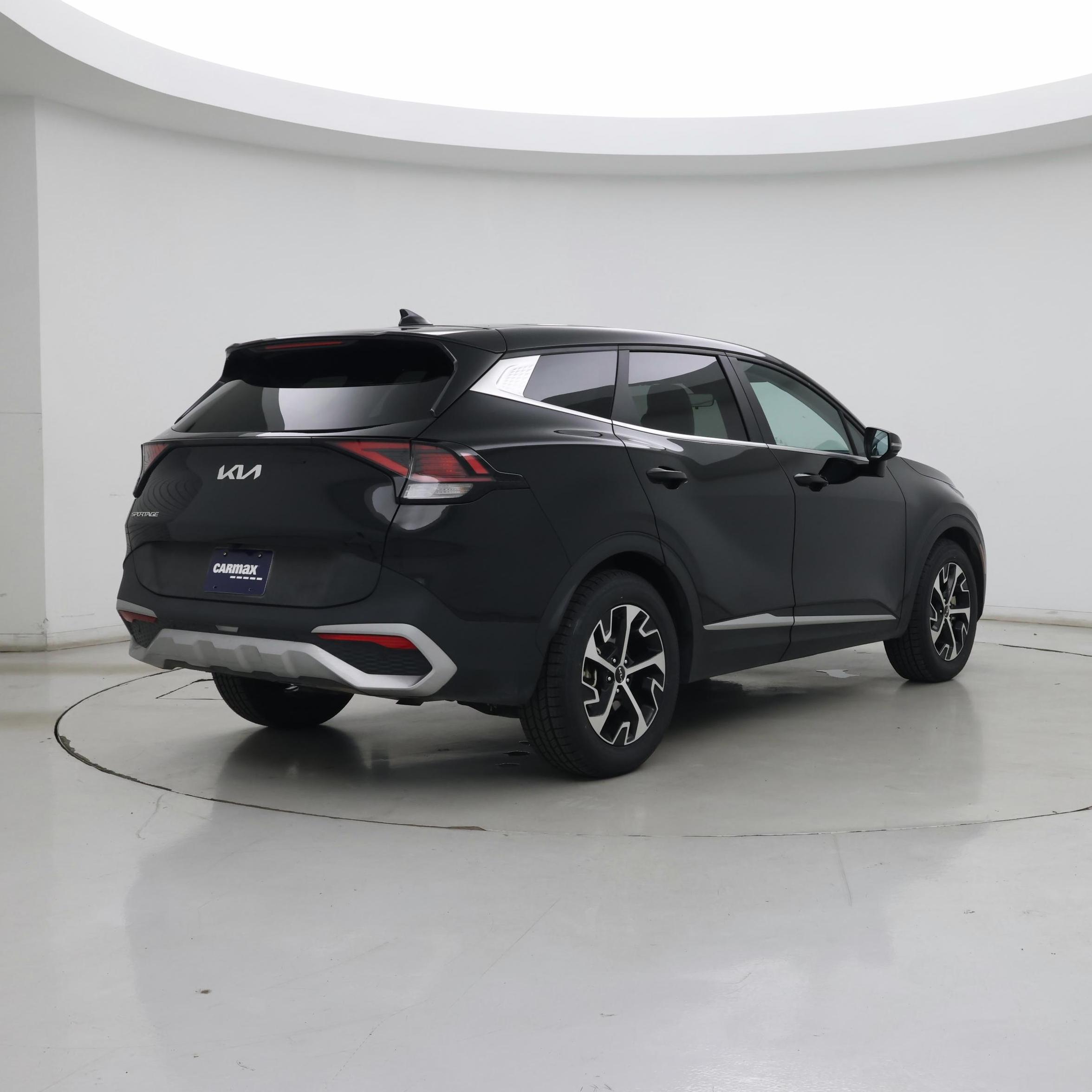 Thumbnail: 2023 Kia Sportage - 8