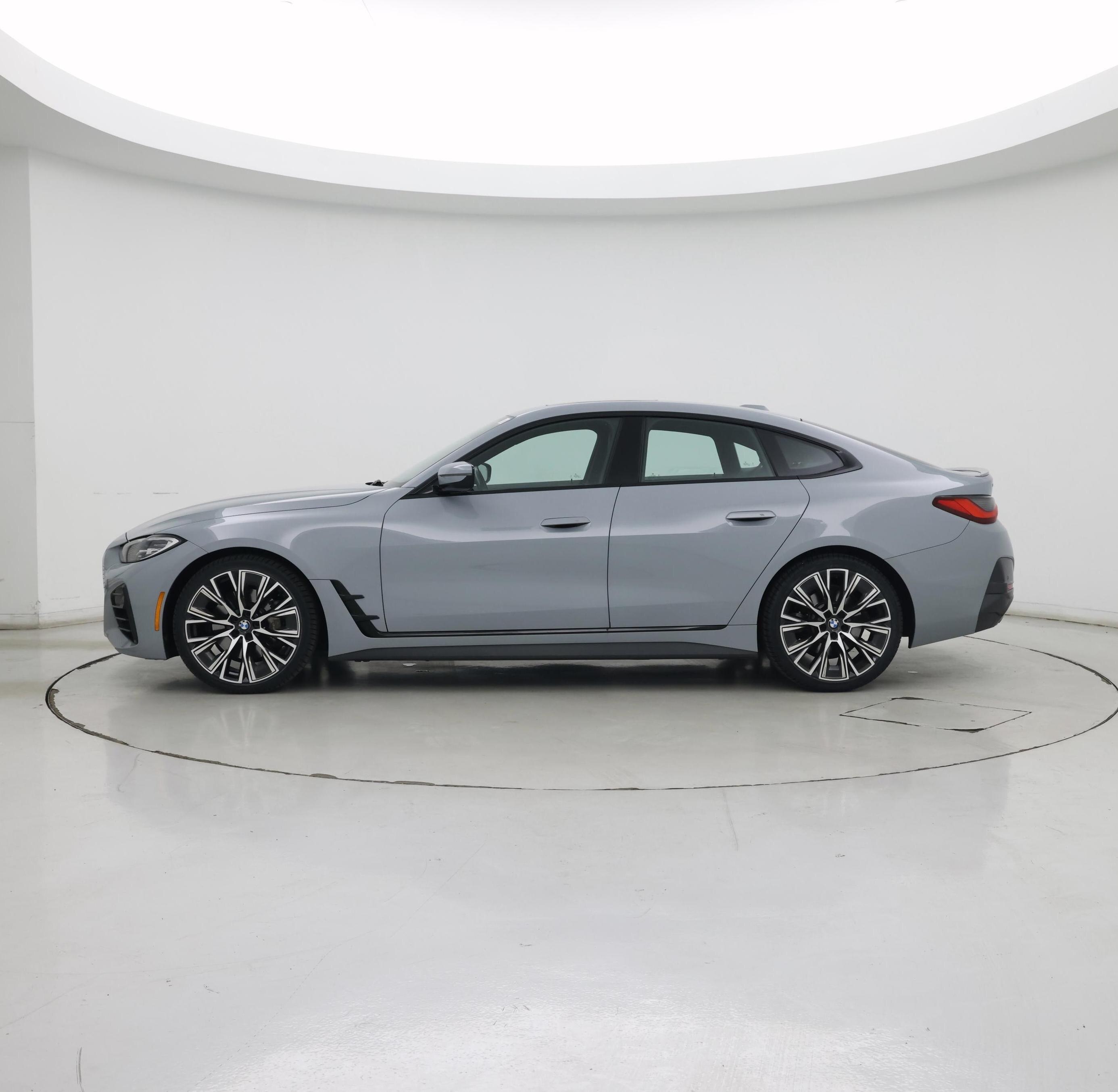 Thumbnail: 2022 BMW 4 Series - 3