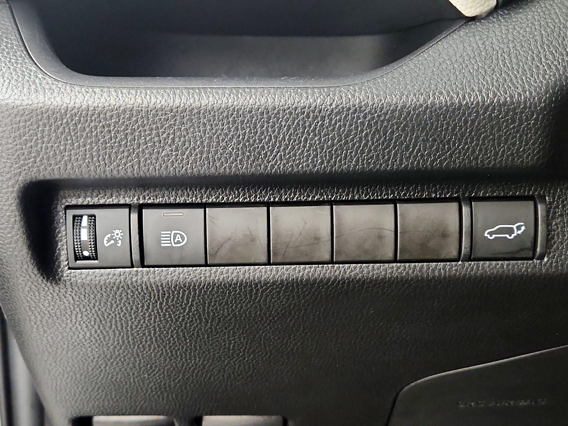 Thumbnail: 2024 Toyota RAV4 - 13