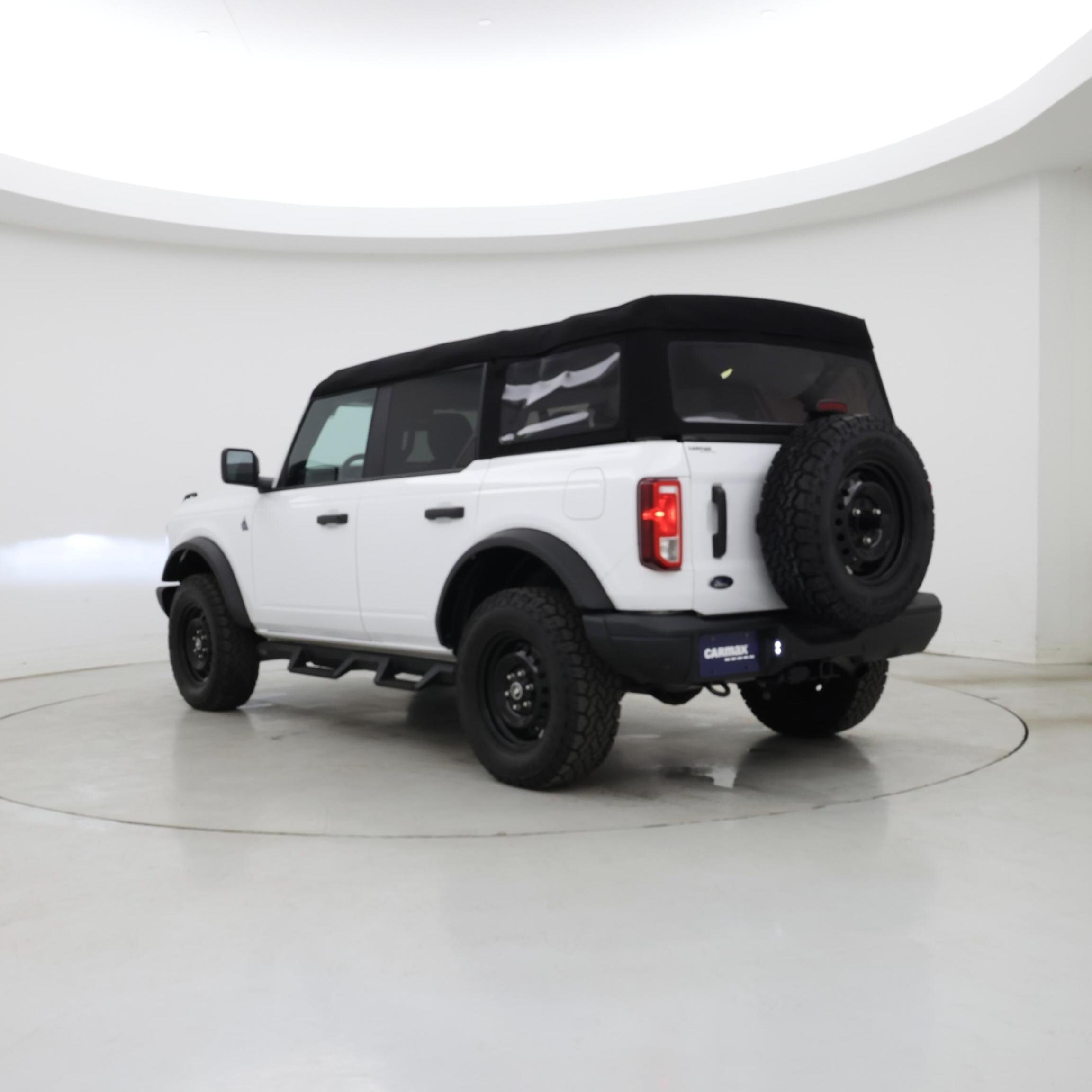 Thumbnail: 2023 Ford Bronco - 2