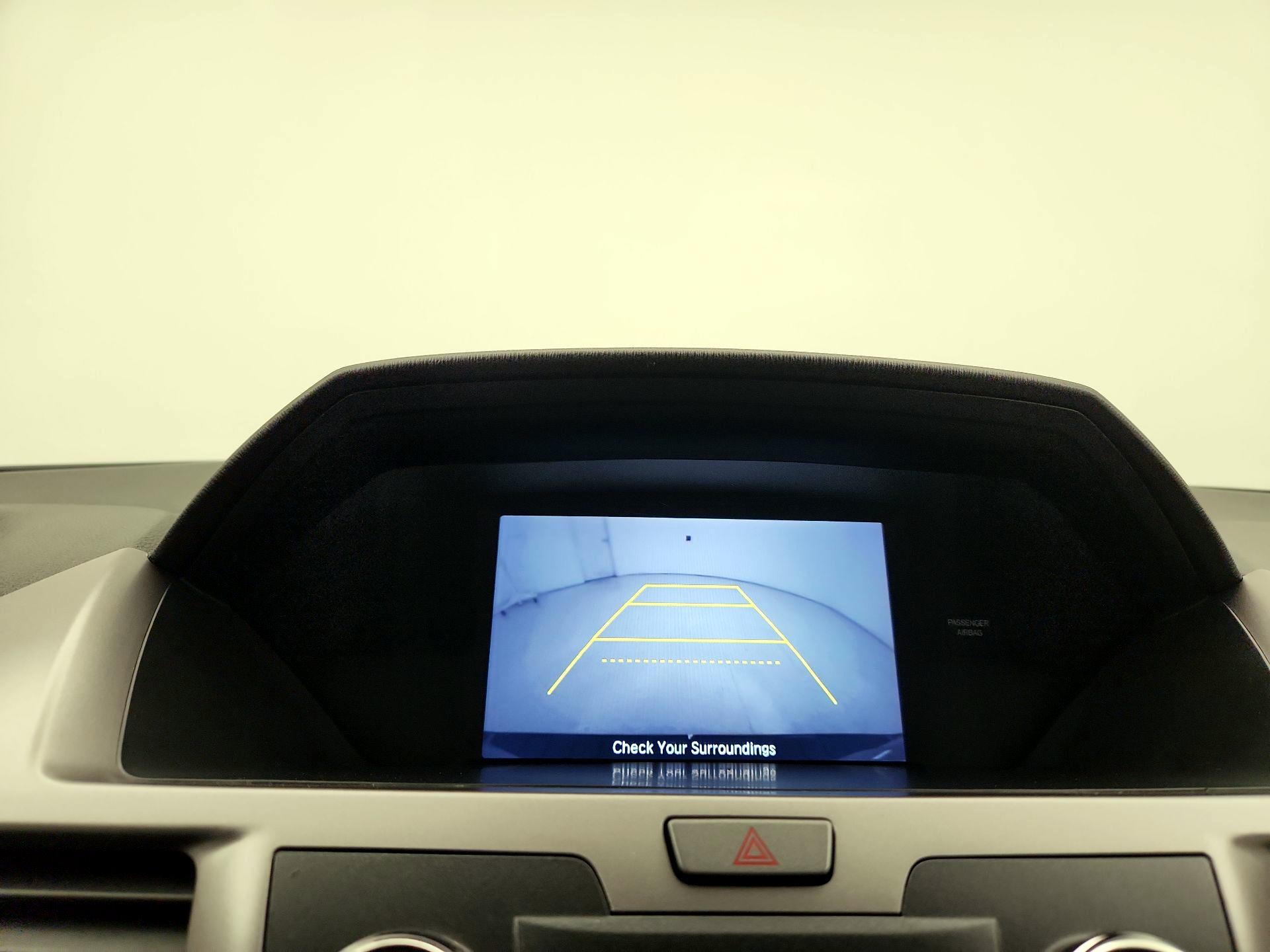 Thumbnail: 2016 Honda Odyssey - 14