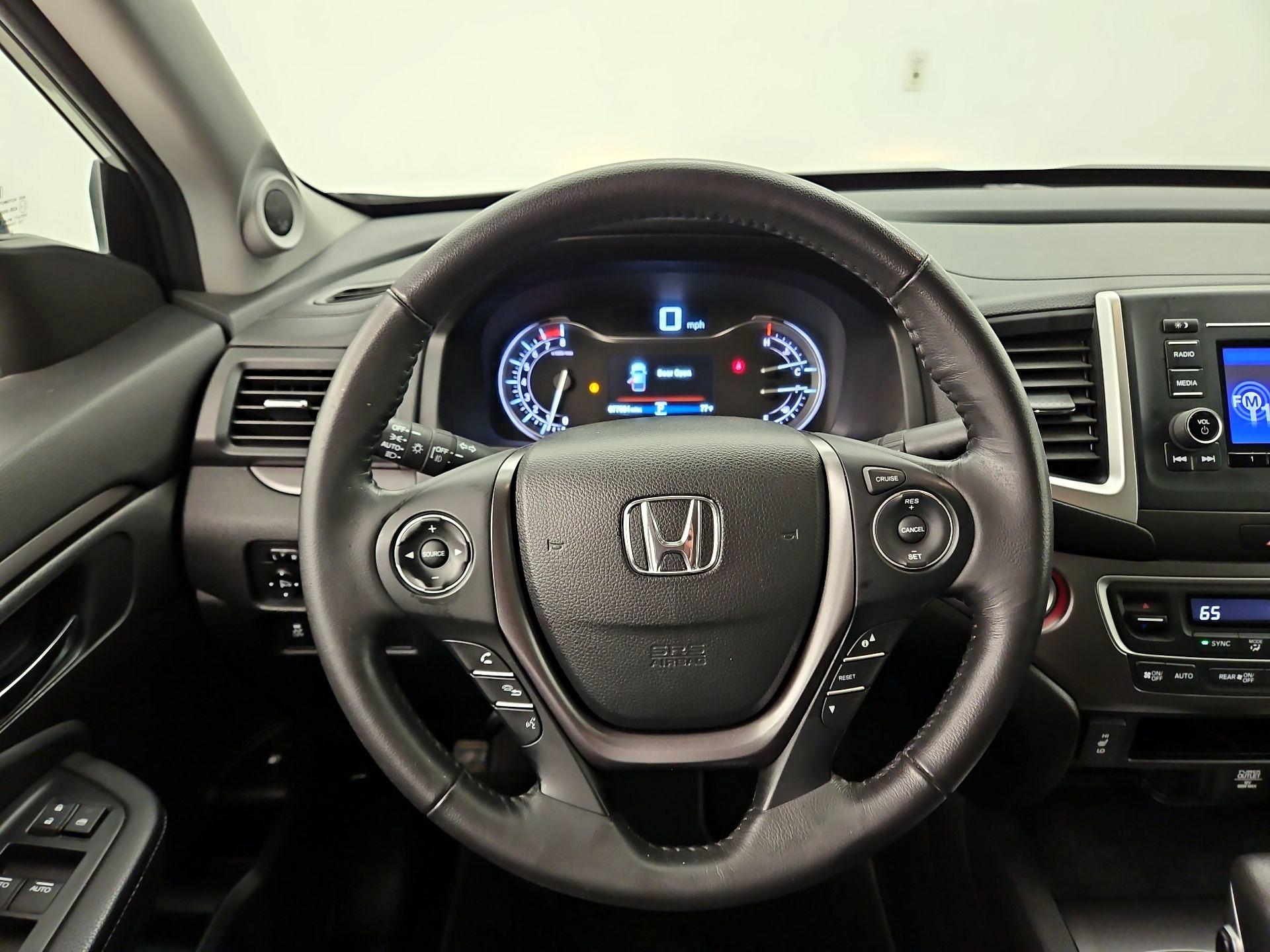 Thumbnail: 2019 Honda Ridgeline - 10
