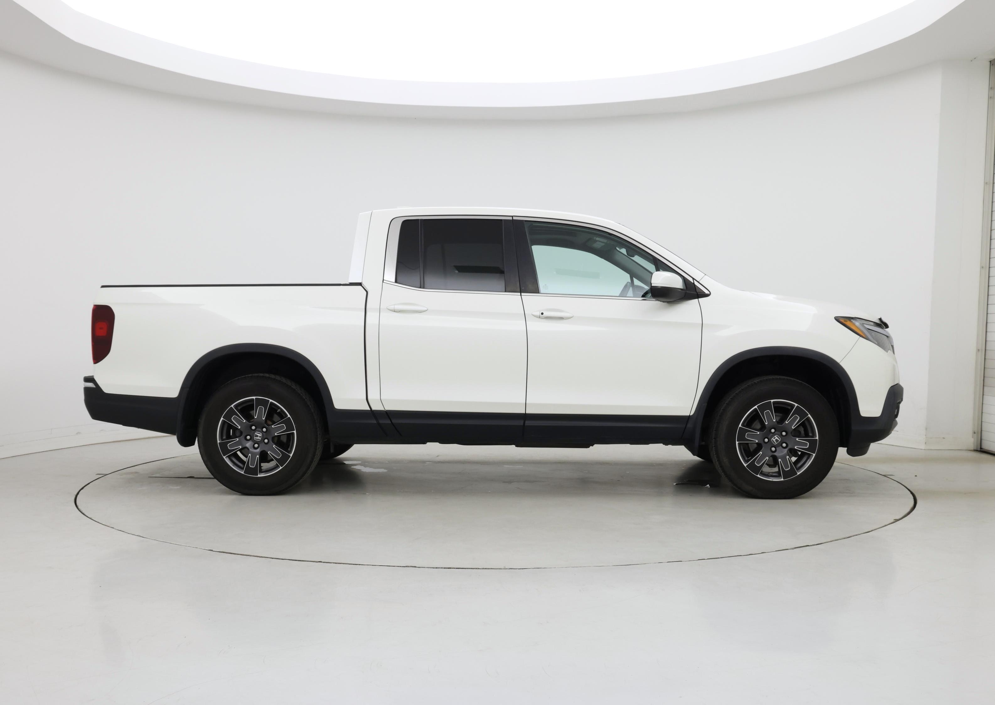 Thumbnail: 2019 Honda Ridgeline - 7