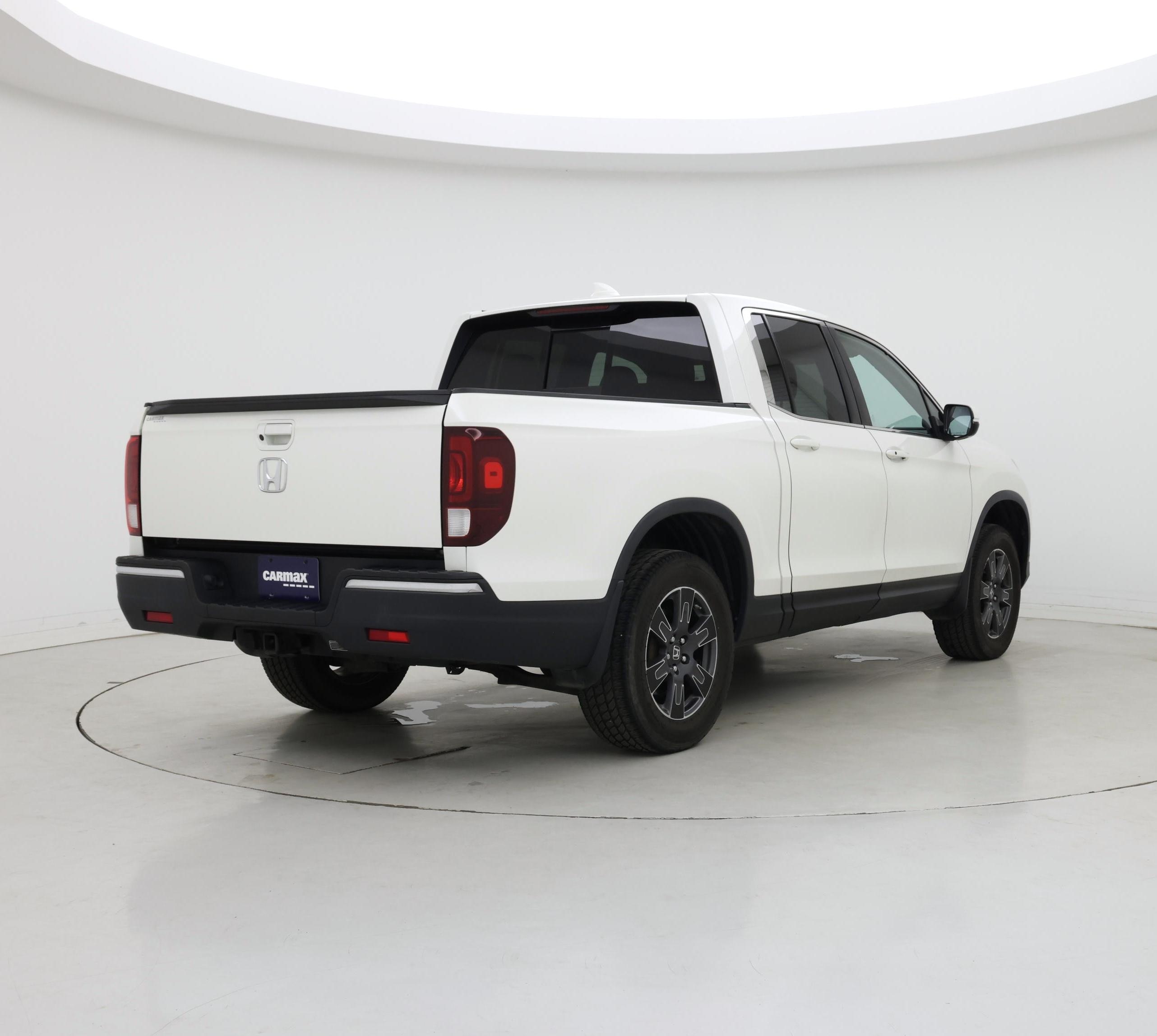 Thumbnail: 2019 Honda Ridgeline - 8
