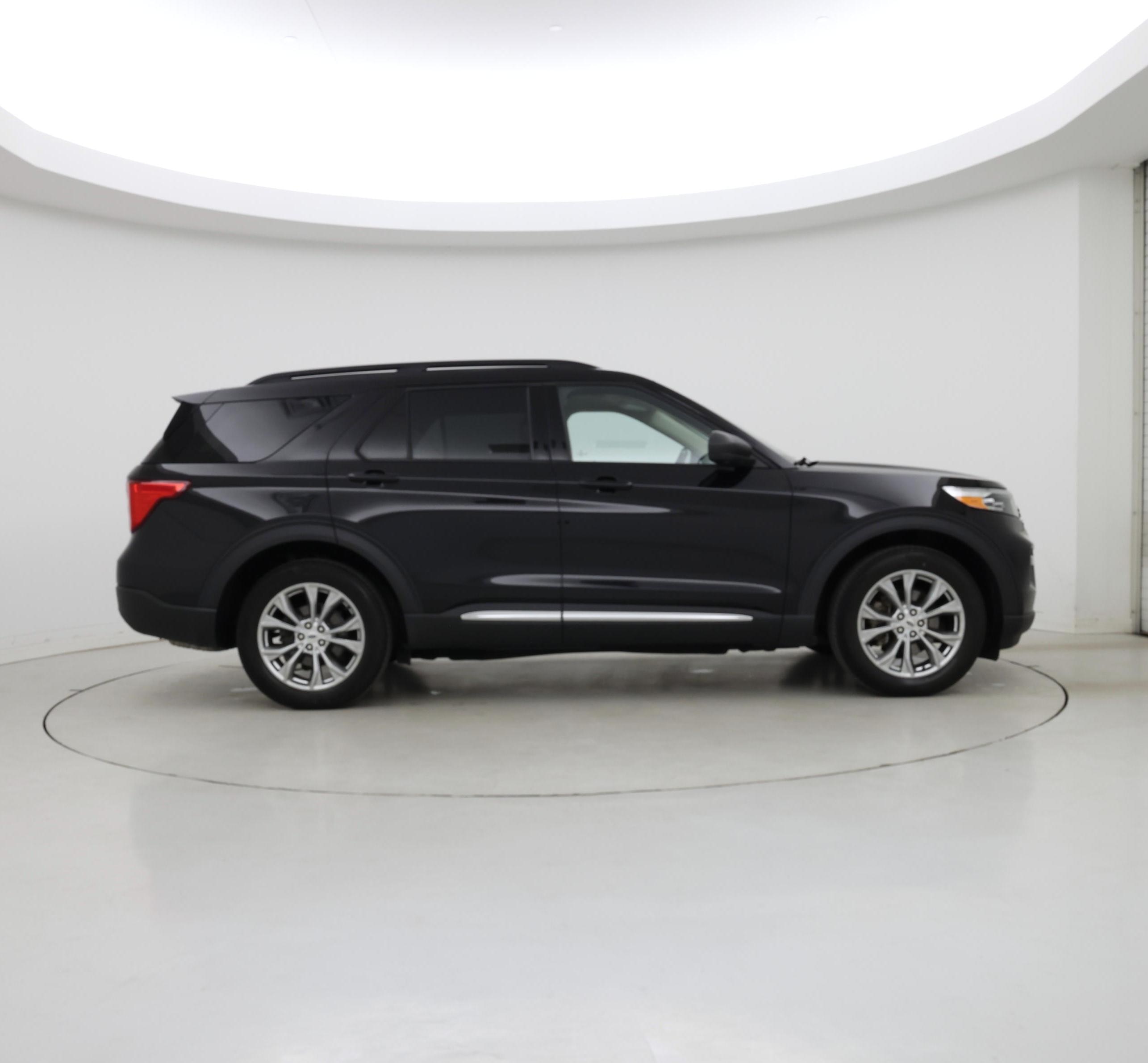 Thumbnail: 2020 Ford Explorer - 7
