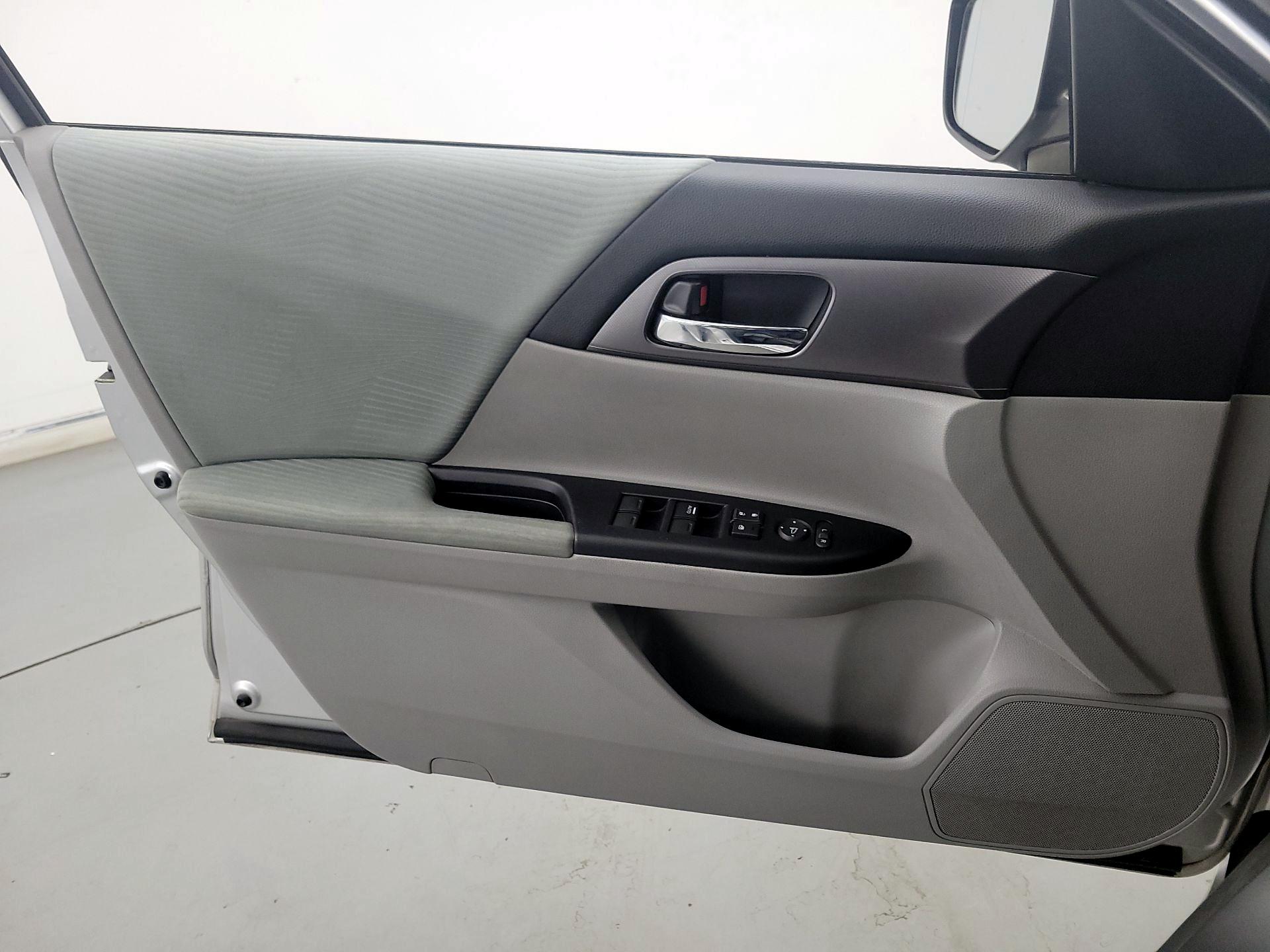 Thumbnail: 2014 Honda Accord - 12