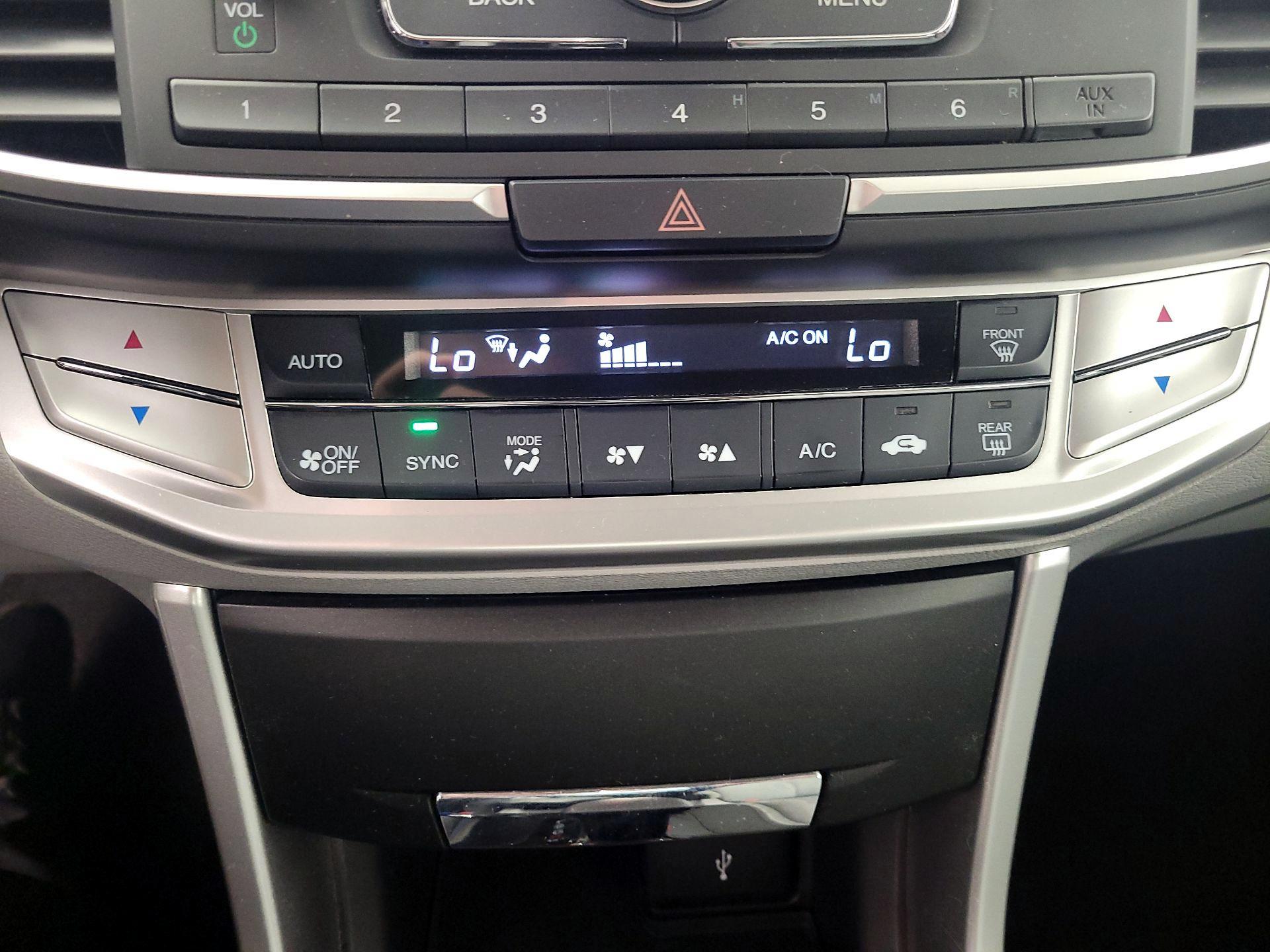 Thumbnail: 2014 Honda Accord - 16