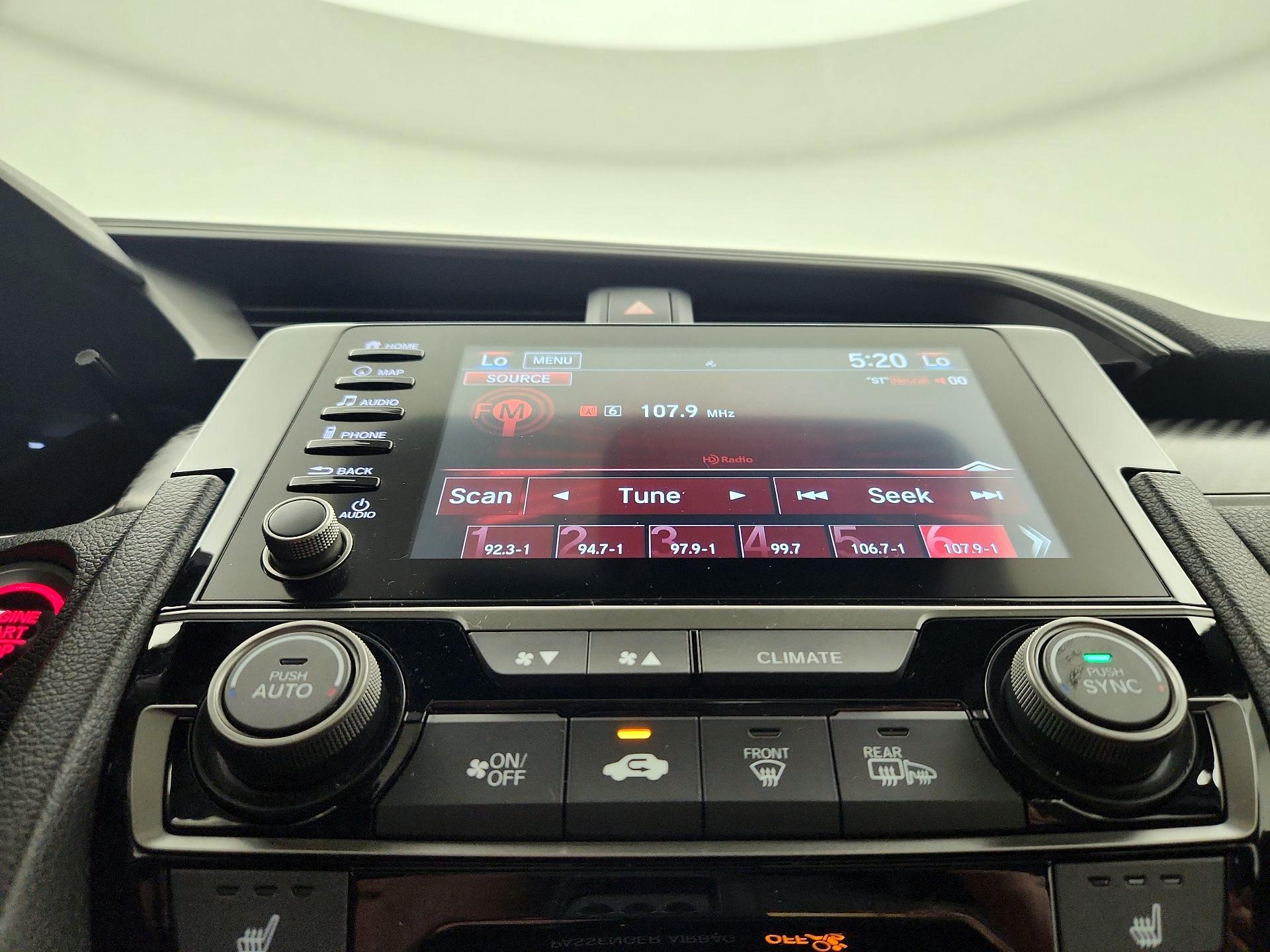 Thumbnail: 2019 Honda Civic - 17