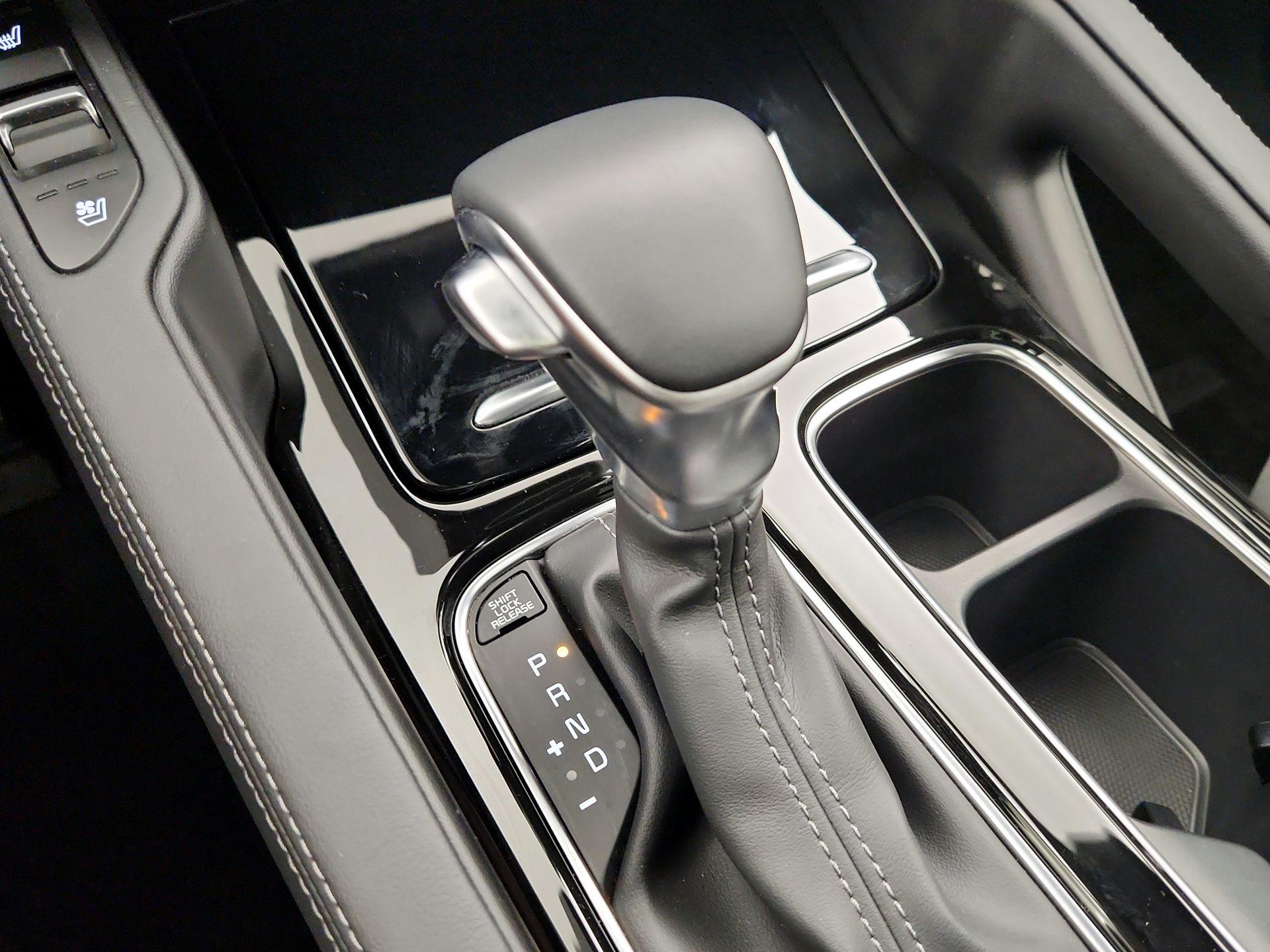 Thumbnail: 2024 Kia Telluride - 18
