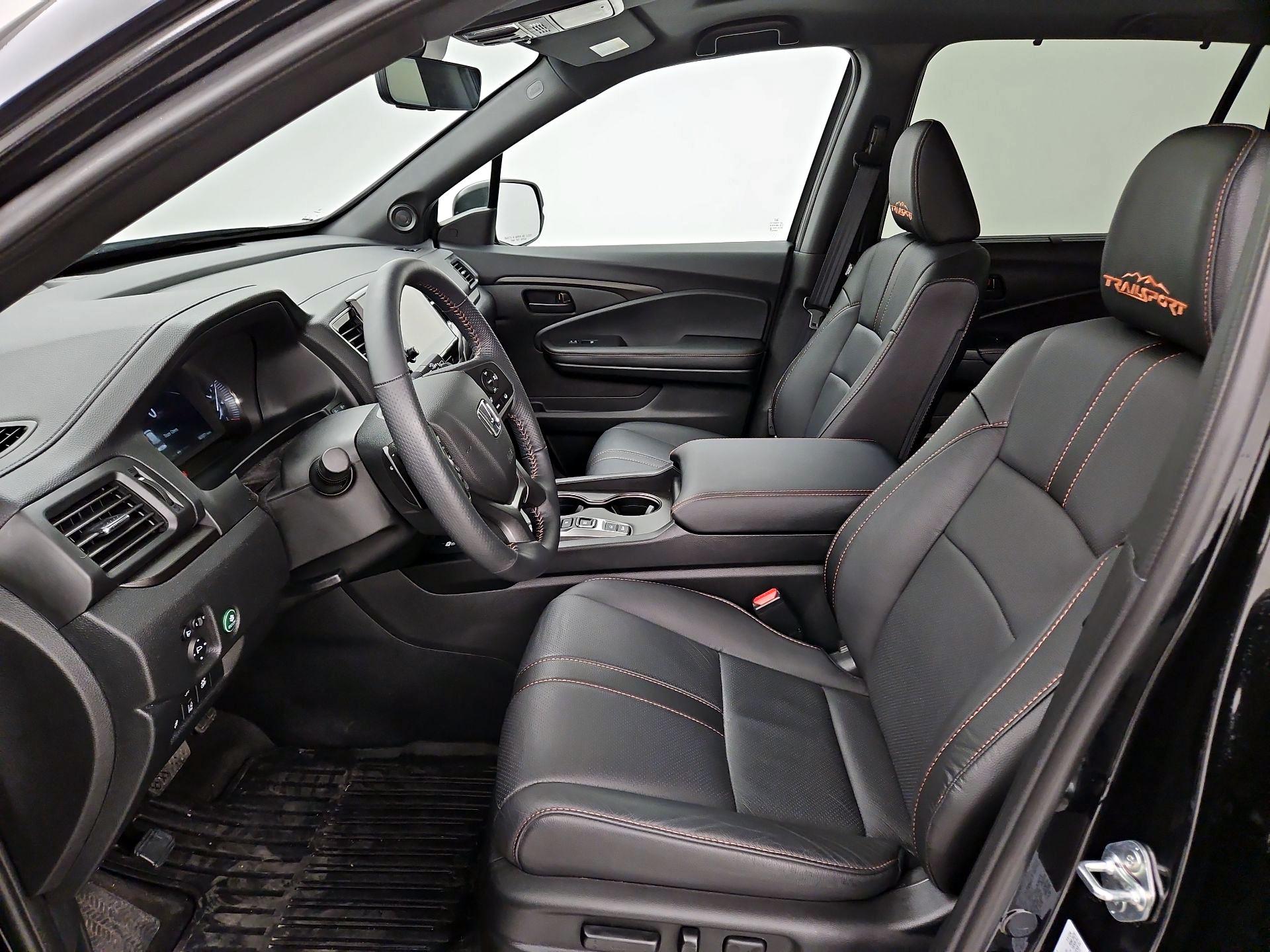 Thumbnail: 2025 Honda Passport - 11