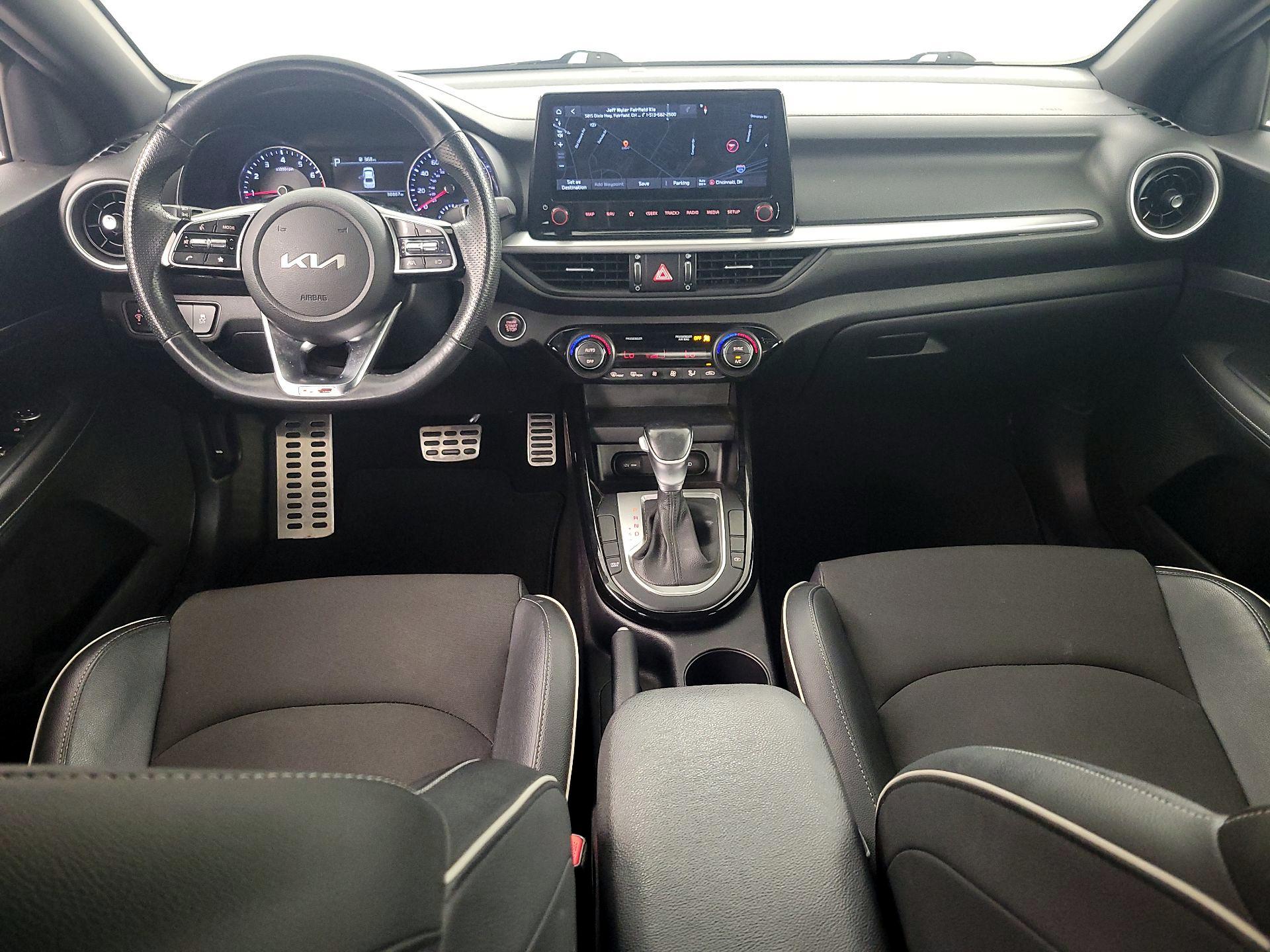 Thumbnail: 2022 Kia Forte - 9