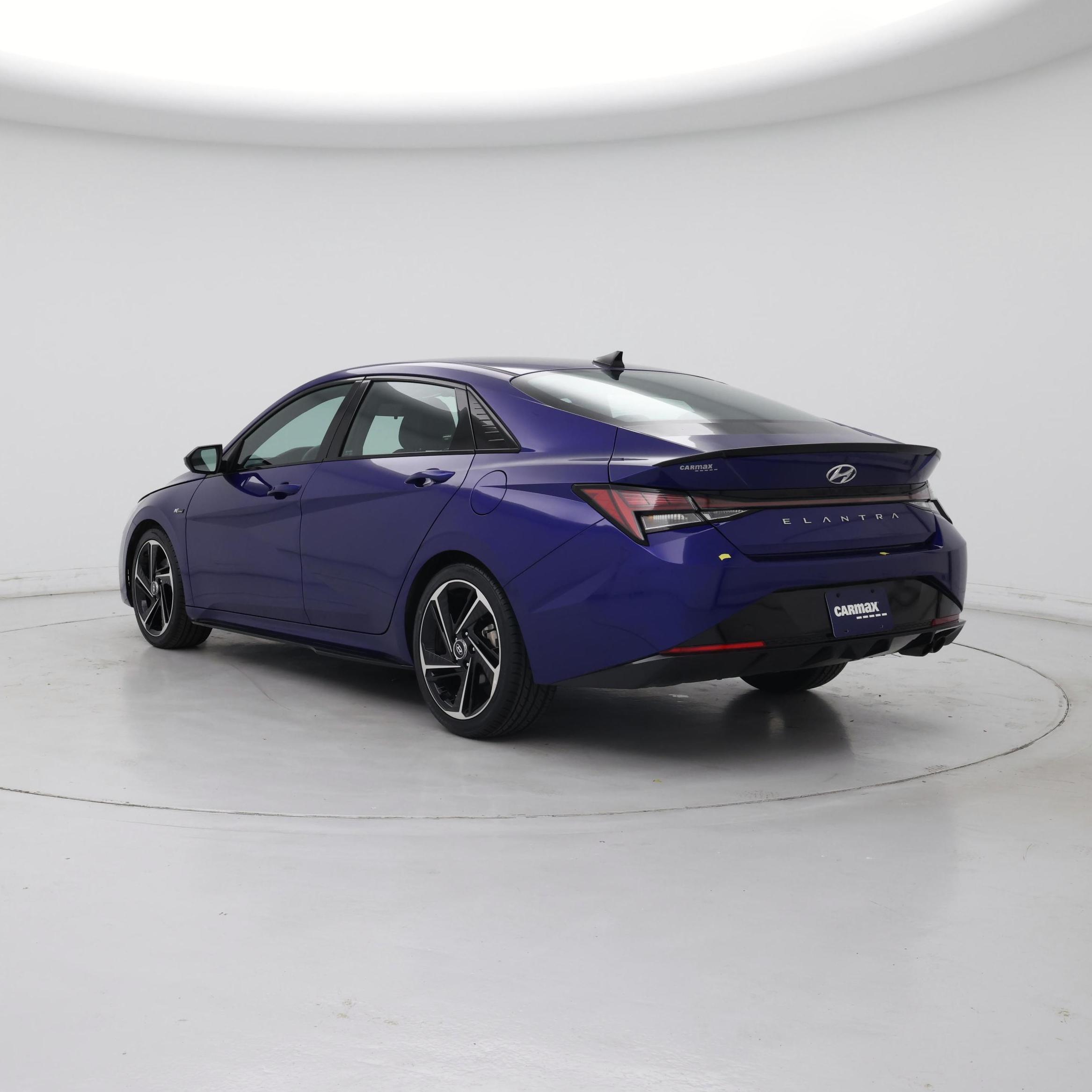 Thumbnail: 2022 Hyundai Elantra - 2