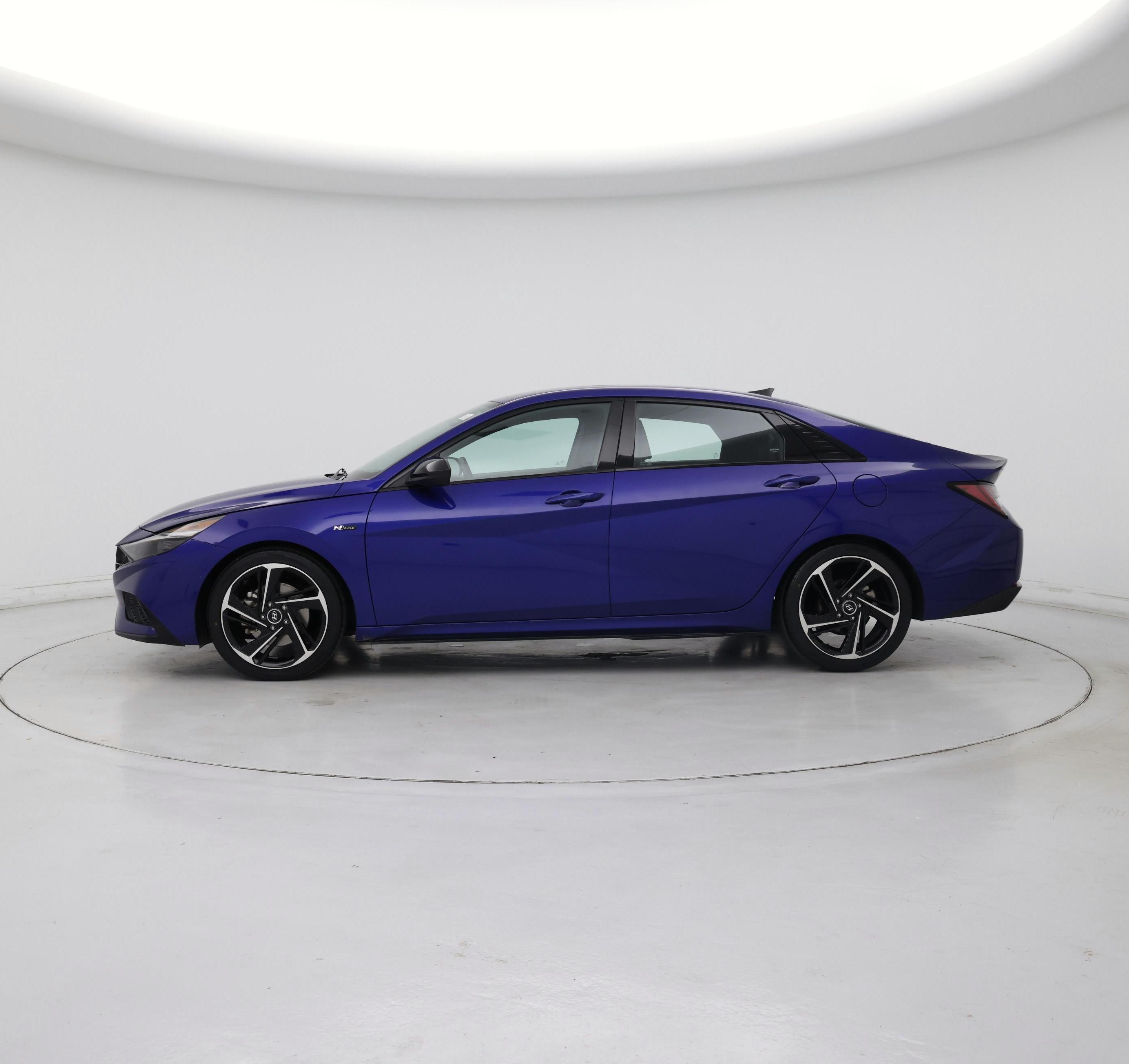 Thumbnail: 2022 Hyundai Elantra - 3