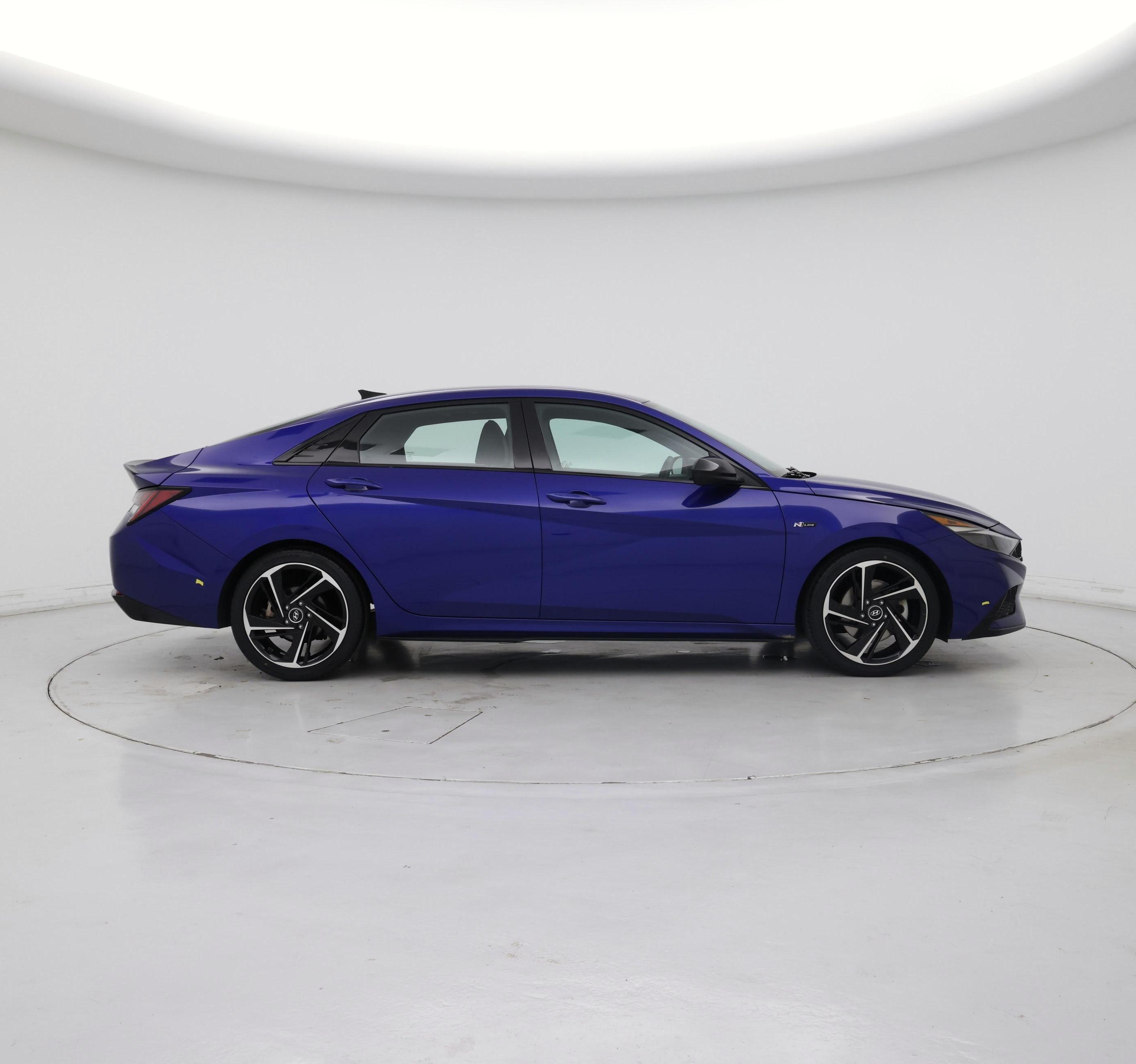 Thumbnail: 2022 Hyundai Elantra - 7