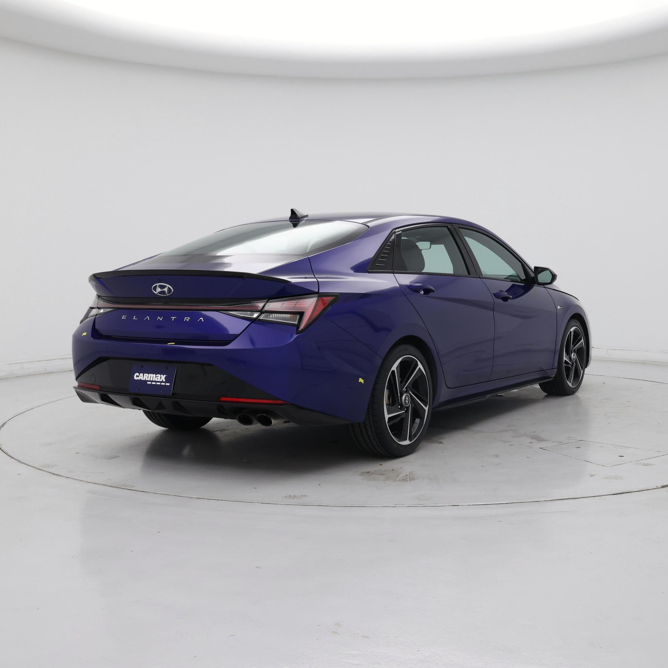 Thumbnail: 2022 Hyundai Elantra - 8