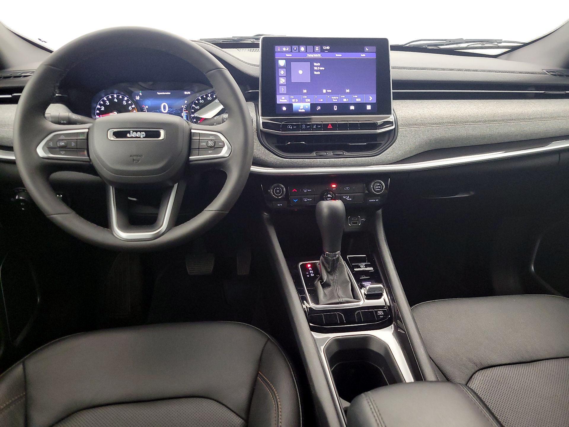 Thumbnail: 2023 Jeep Compass - 9