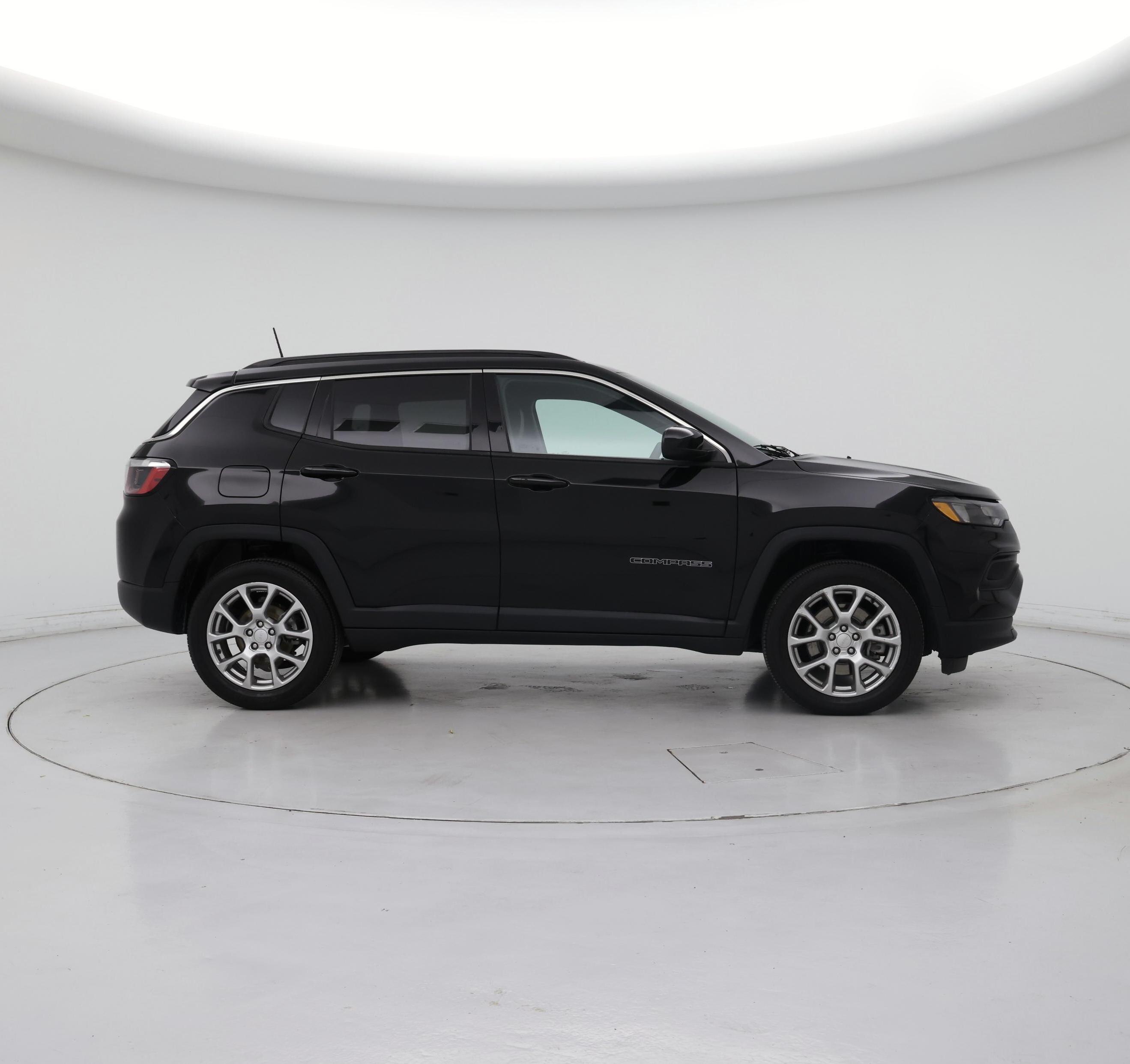 Thumbnail: 2023 Jeep Compass - 7