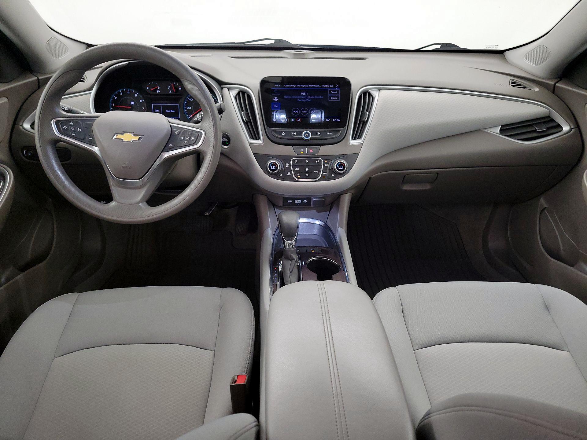 Thumbnail: 2023 Chevrolet Malibu - 9