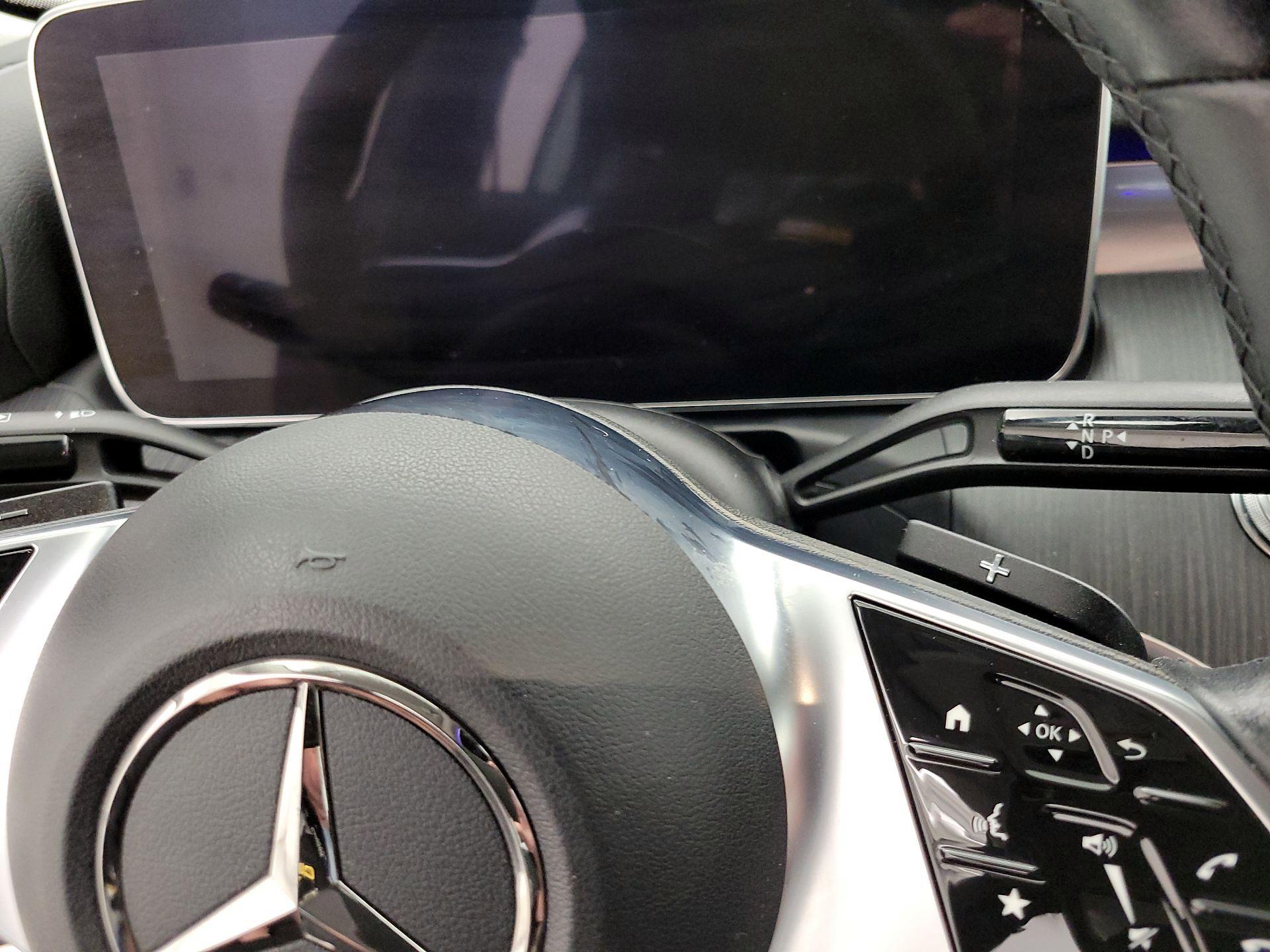 Thumbnail: 2022 Mercedes-Benz C-Class - 17
