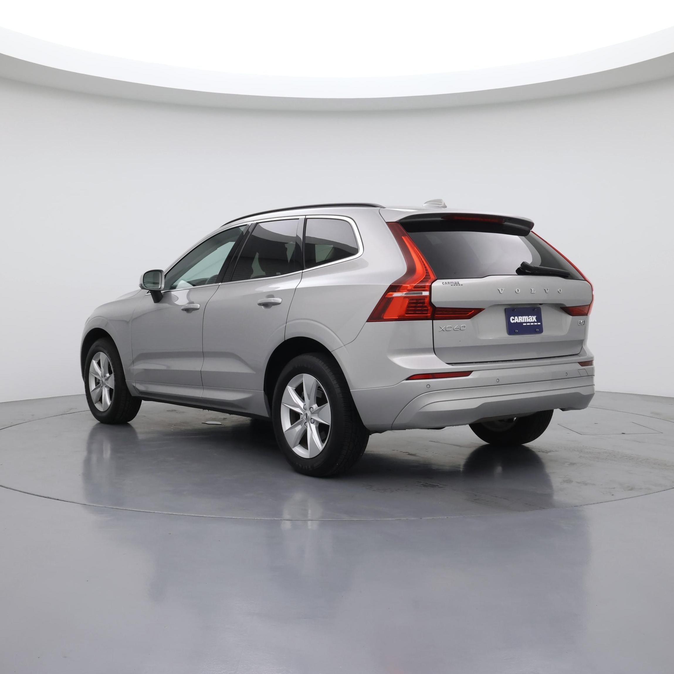 Thumbnail: 2022 Volvo XC60 - 2