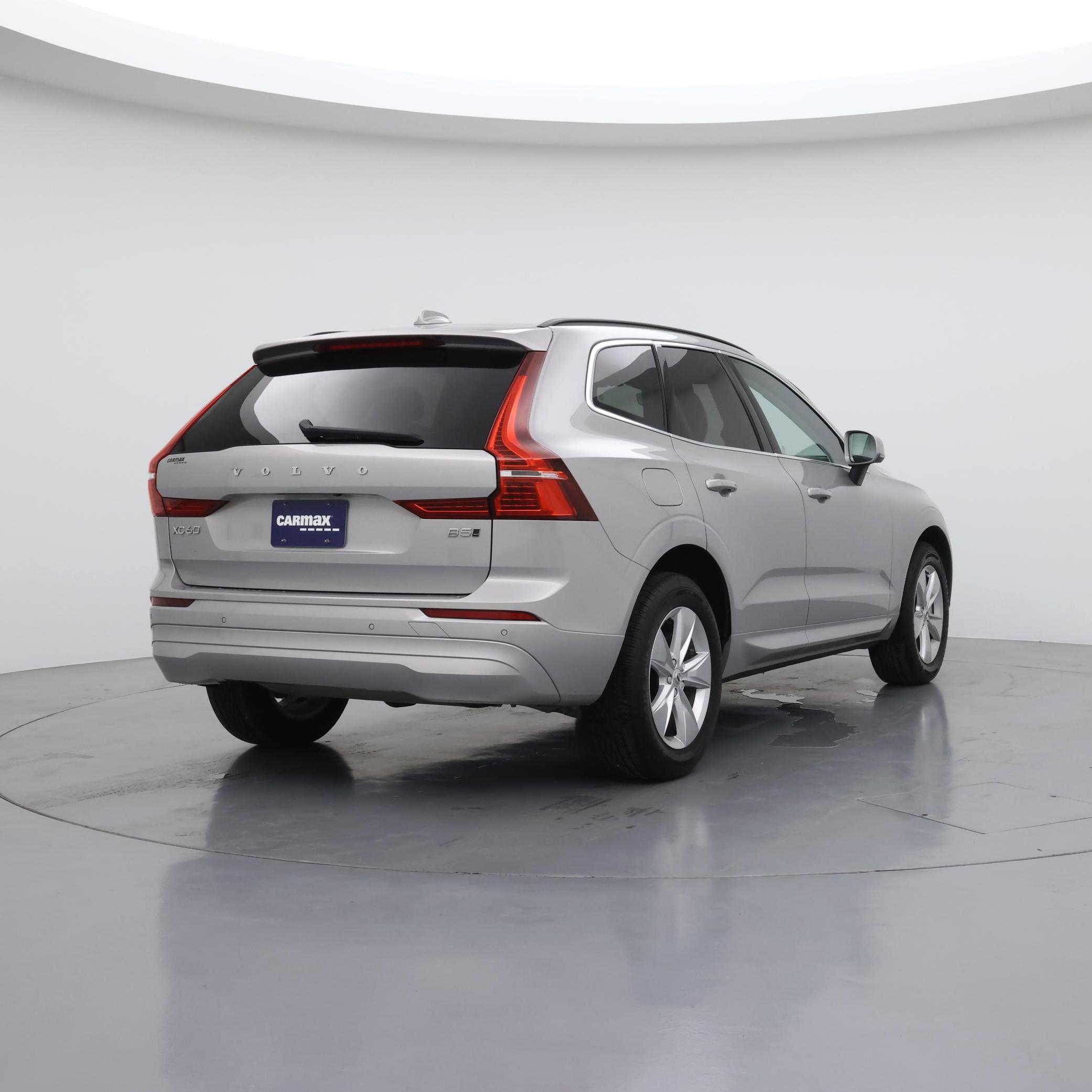 Thumbnail: 2022 Volvo XC60 - 8