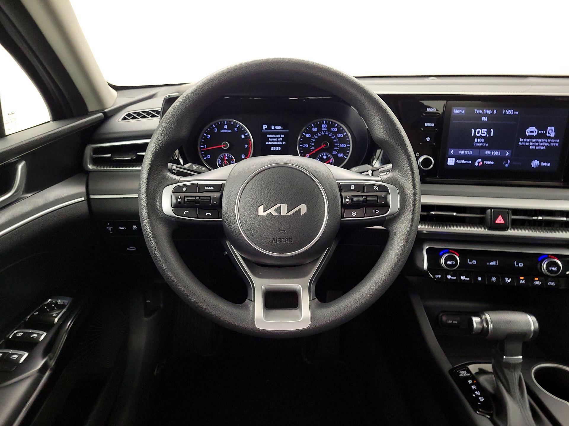 Thumbnail: 2022 Kia K5 - 10