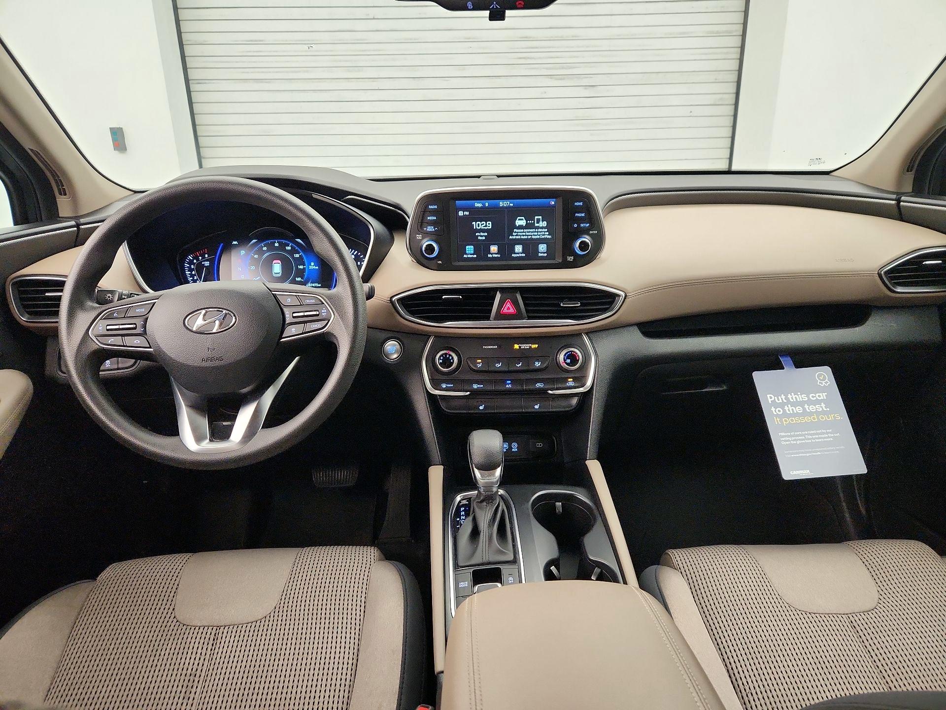 Thumbnail: 2020 Hyundai Santa Fe - 9