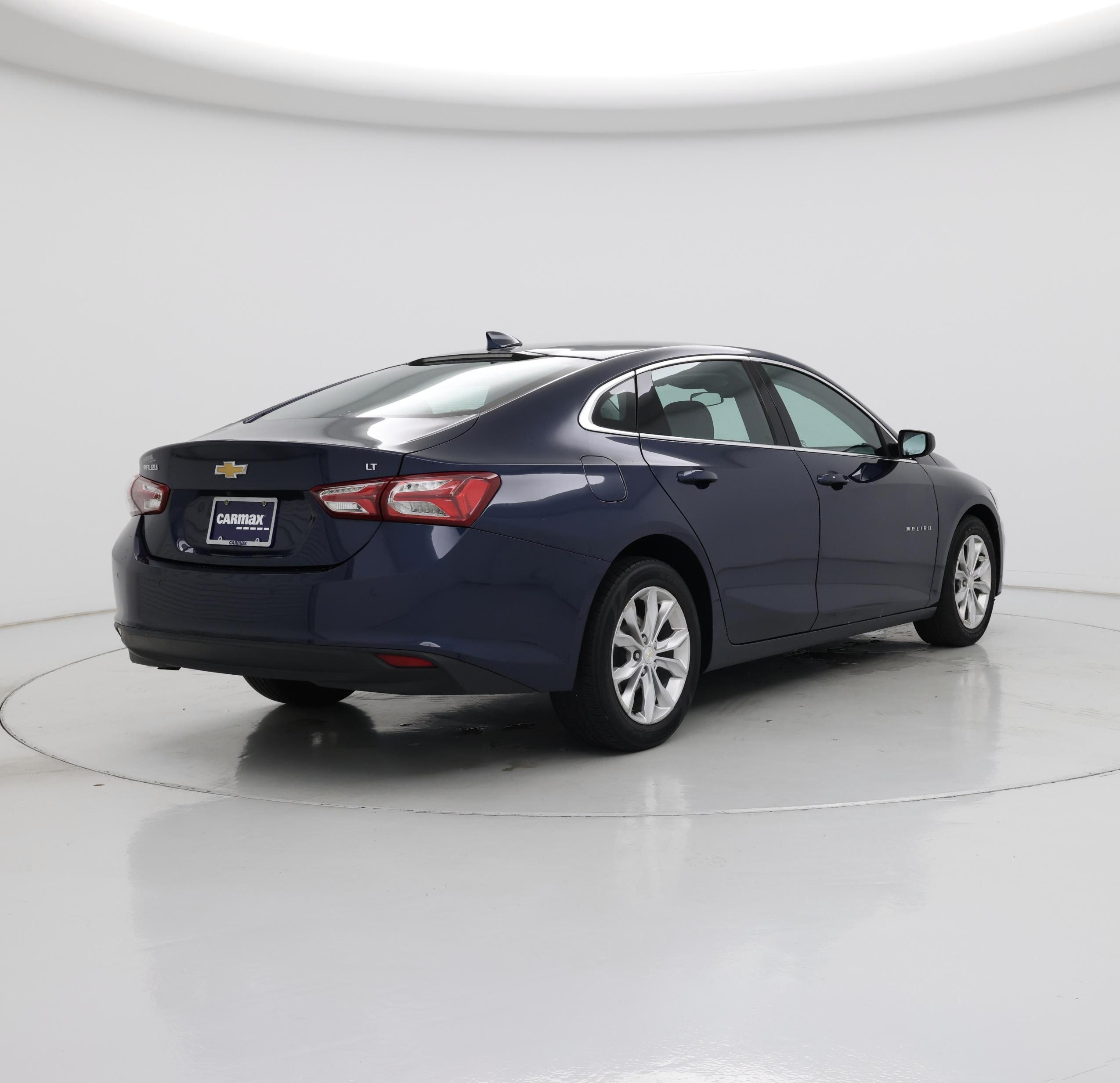 Thumbnail: 2021 Chevrolet Malibu - 8