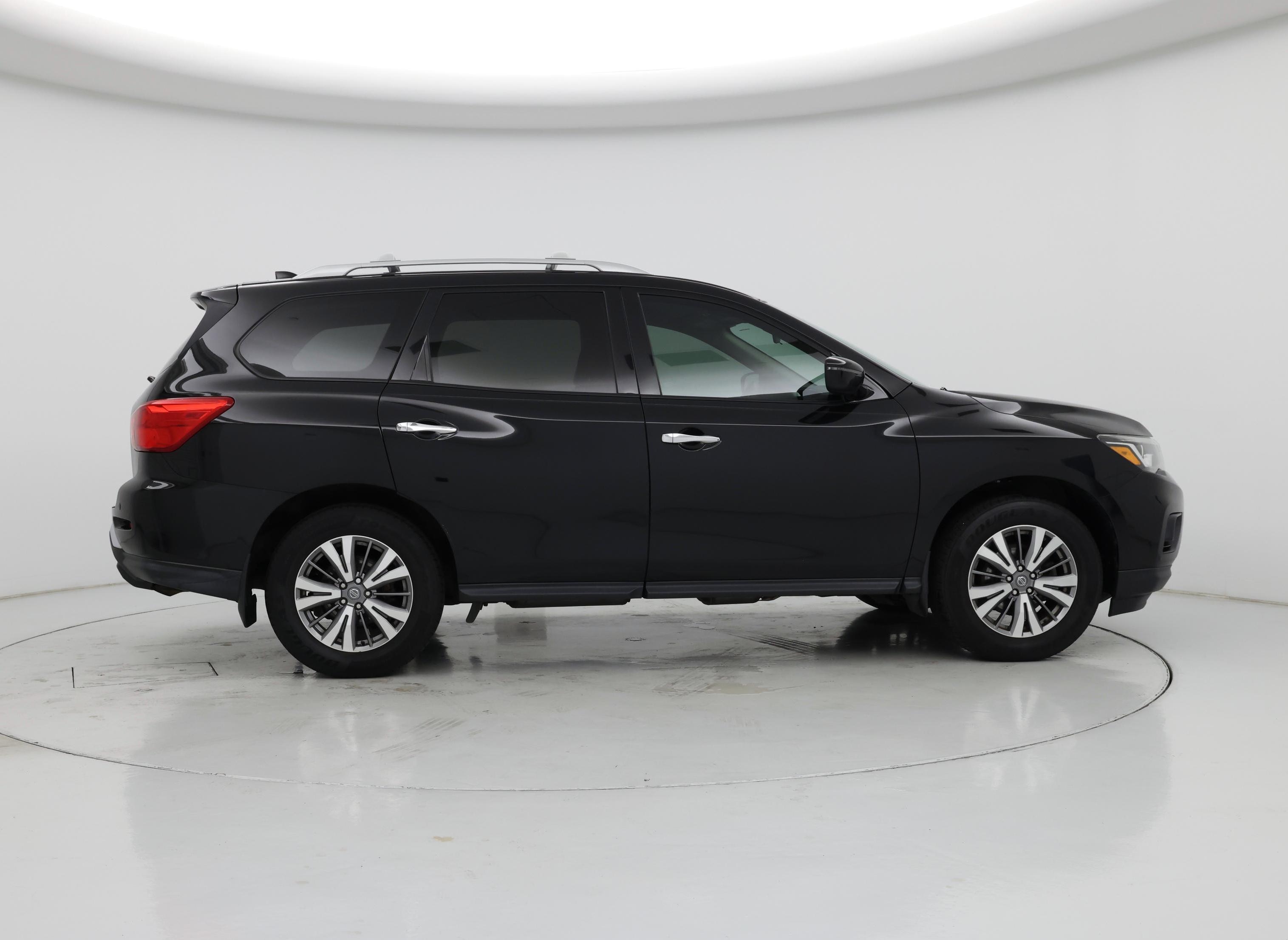 Thumbnail: 2020 Nissan Pathfinder - 7