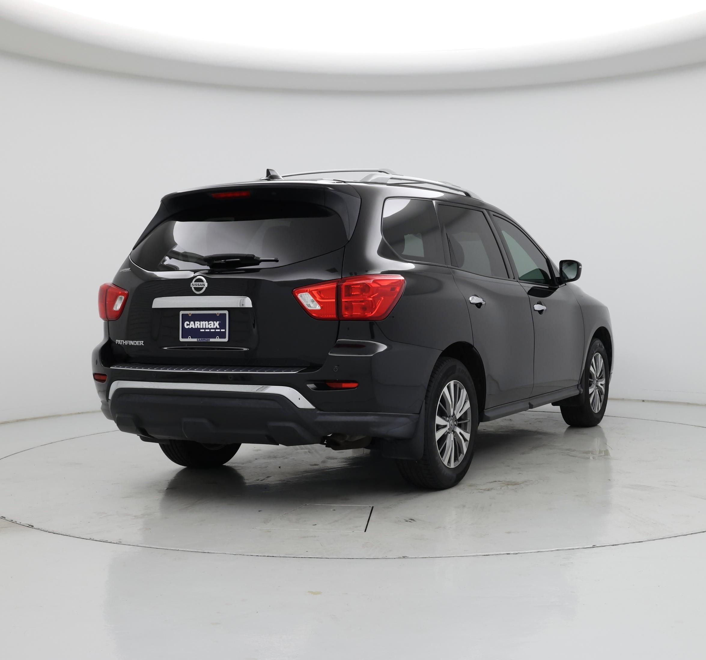 Thumbnail: 2020 Nissan Pathfinder - 8