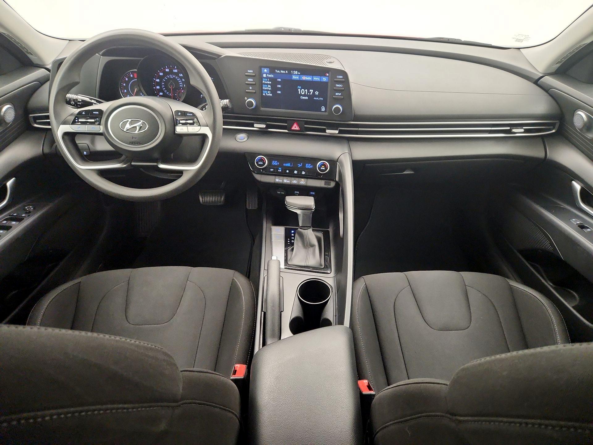 Thumbnail: 2023 Hyundai Elantra - 9